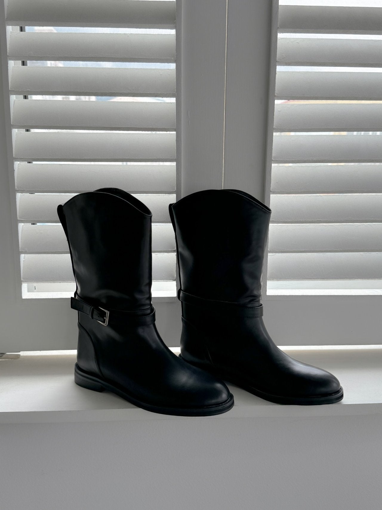 Mini Buckle Half Middle Boots