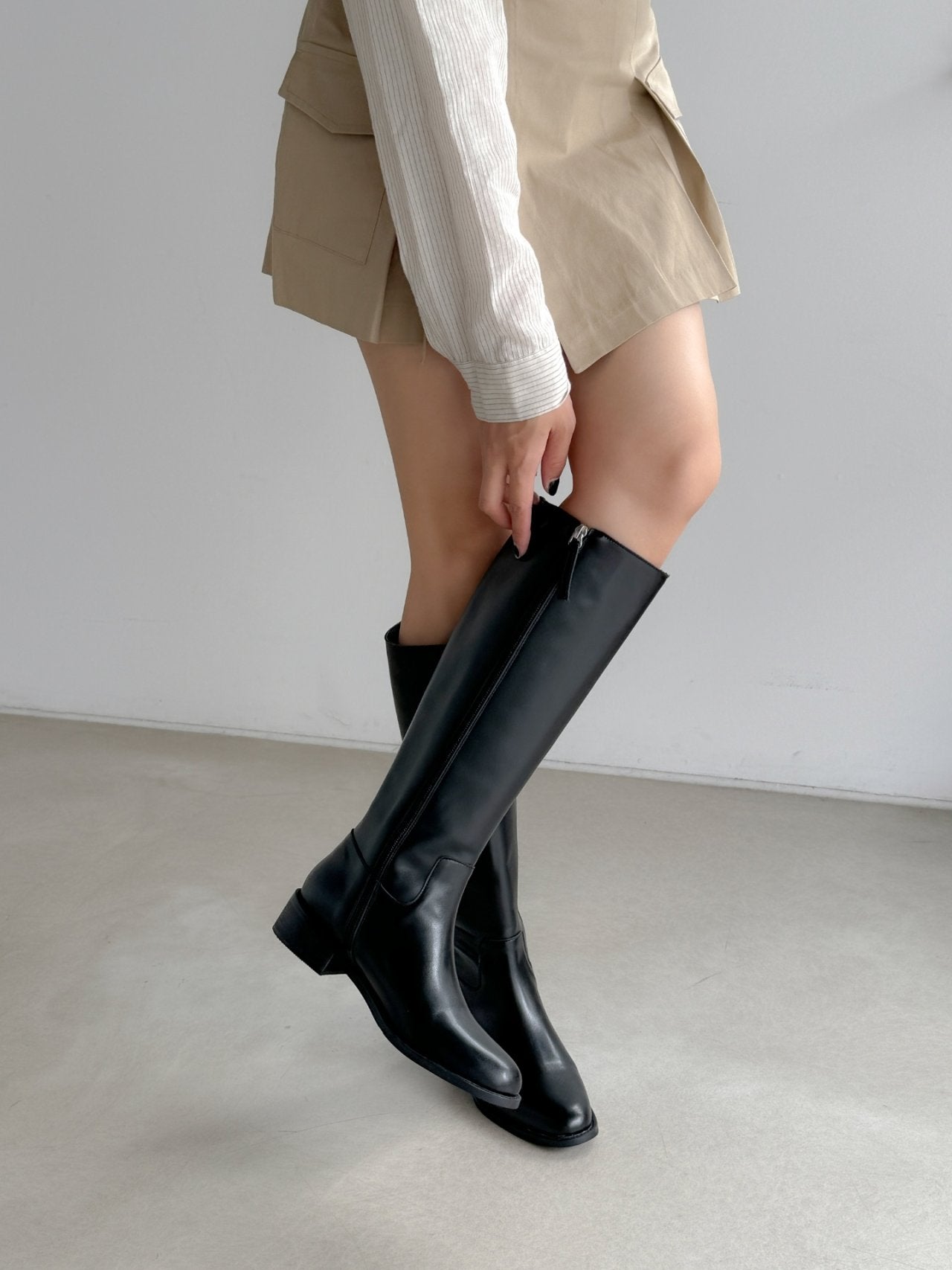 Slim Shaped Long Boots