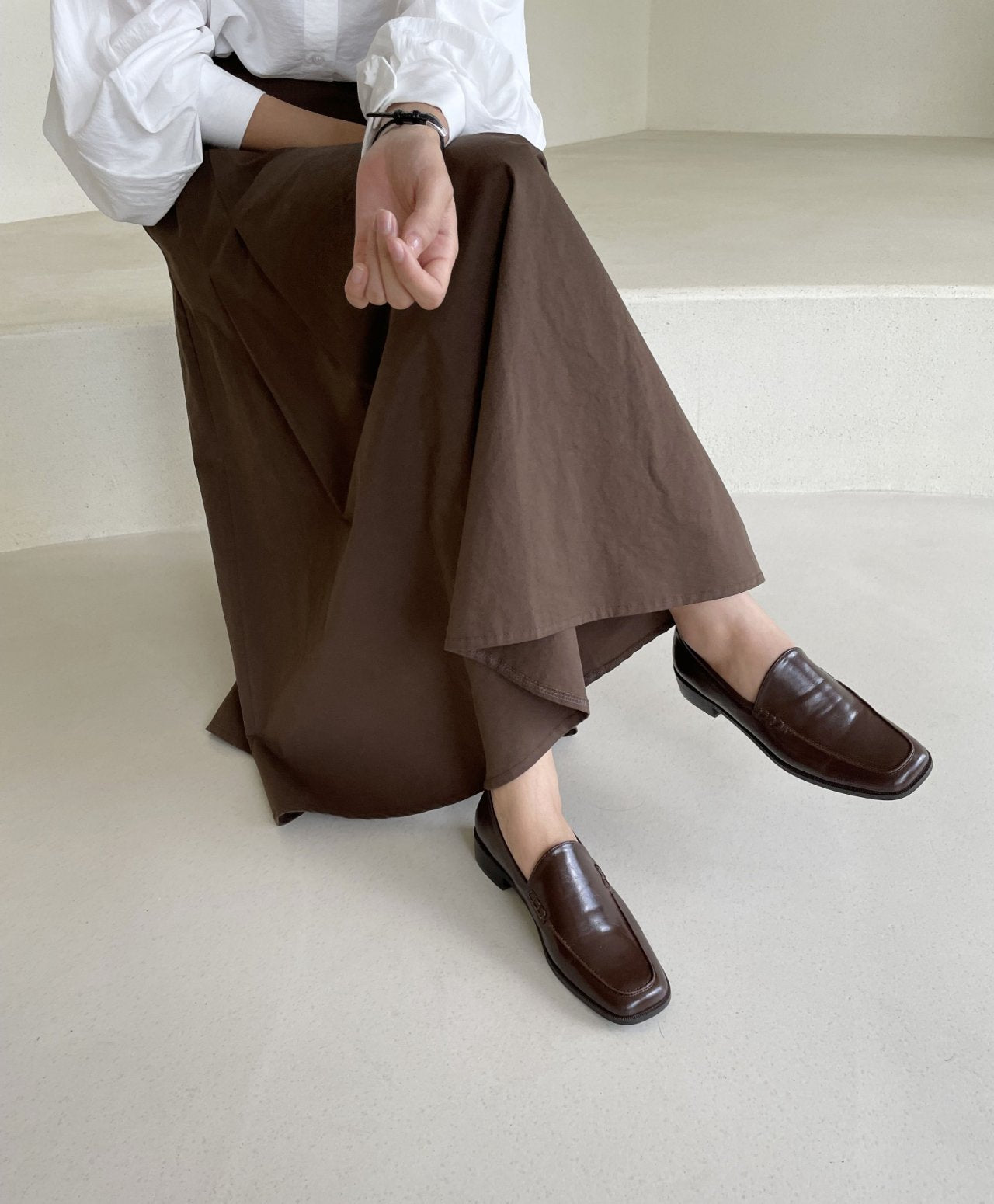 Square simple loafers