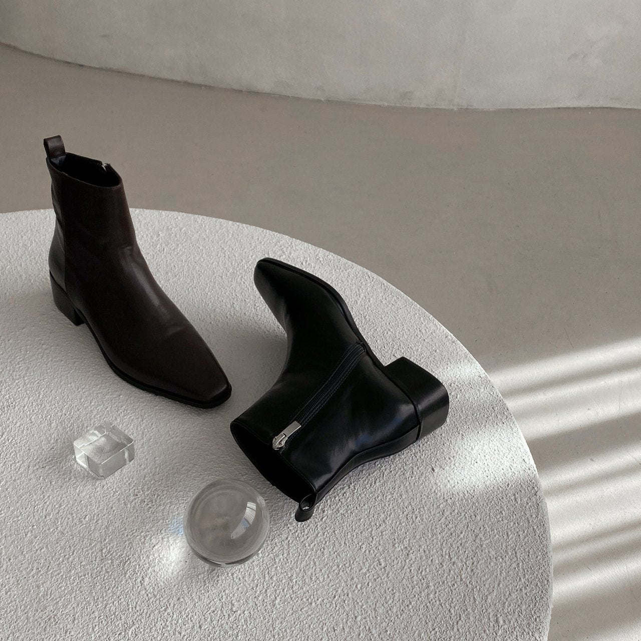 Simple Long Shape Ankle Boots