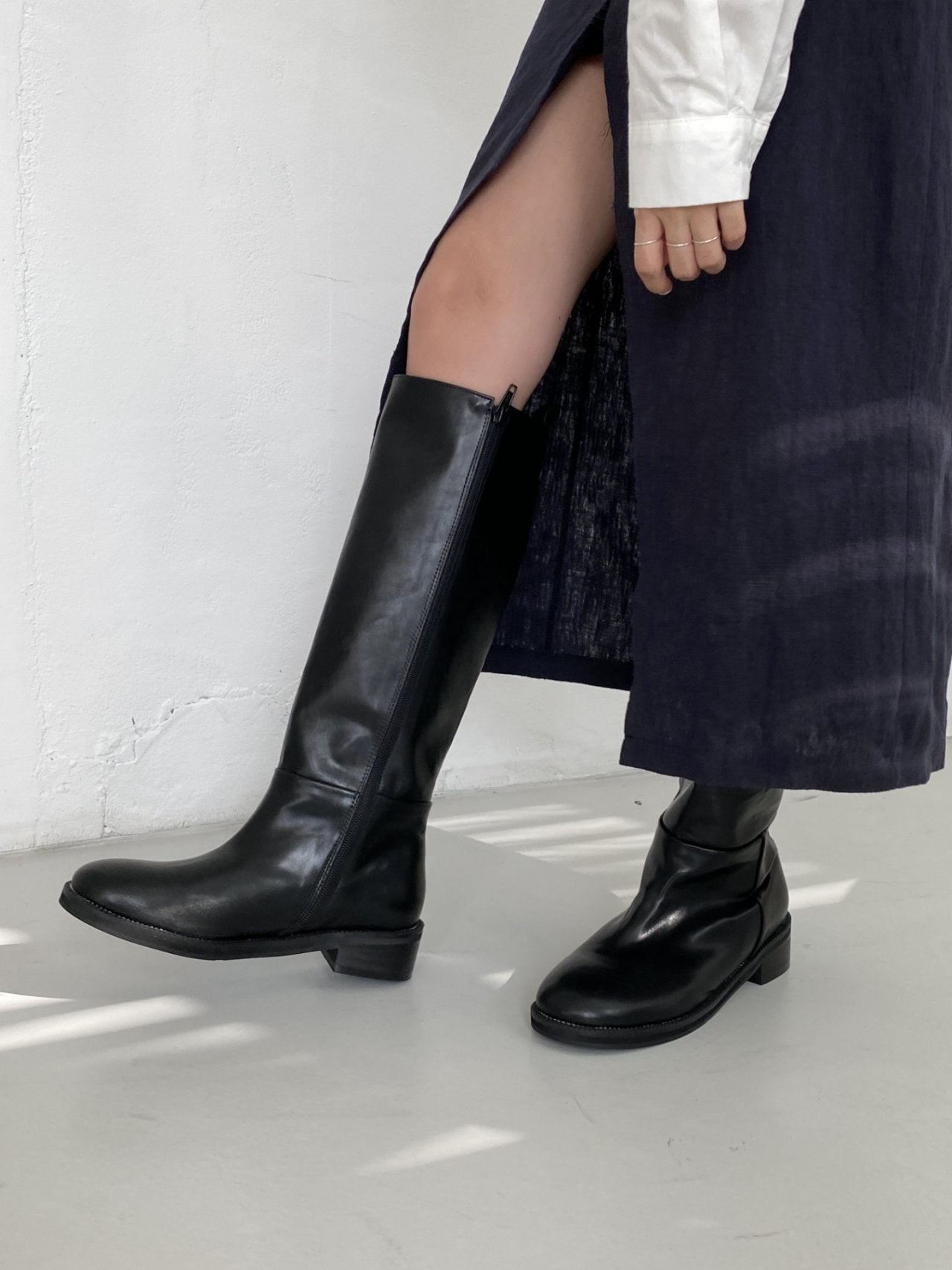relaxed fit long boots