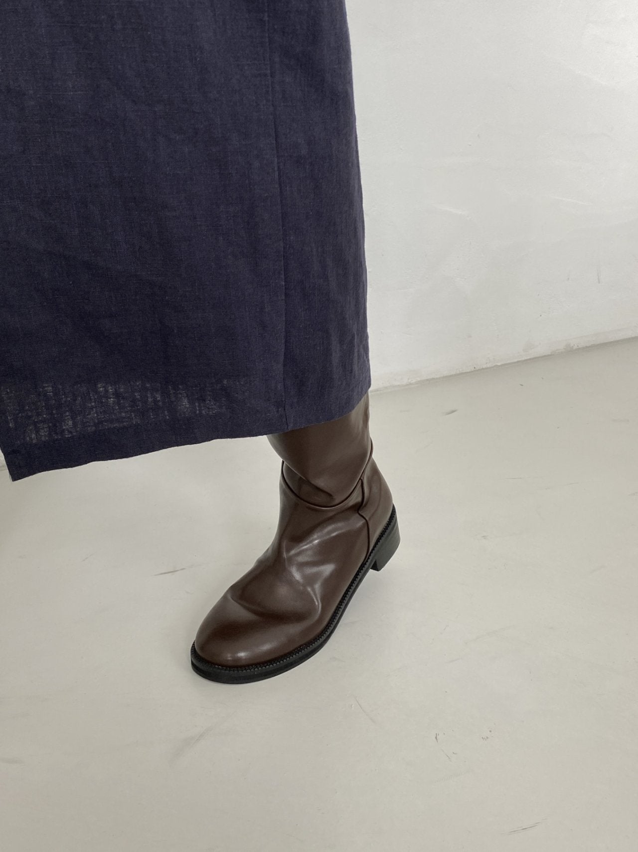 relaxed fit long boots