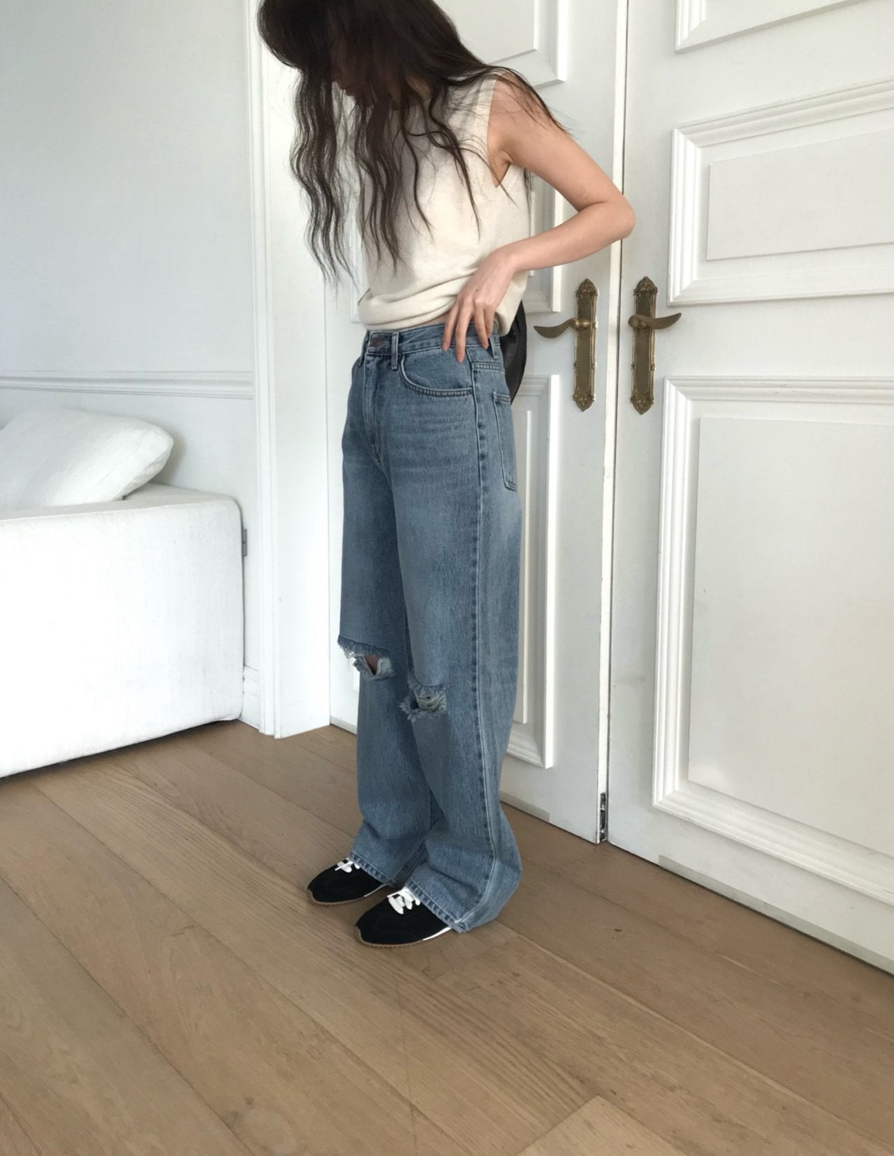 deondo destroyed denim