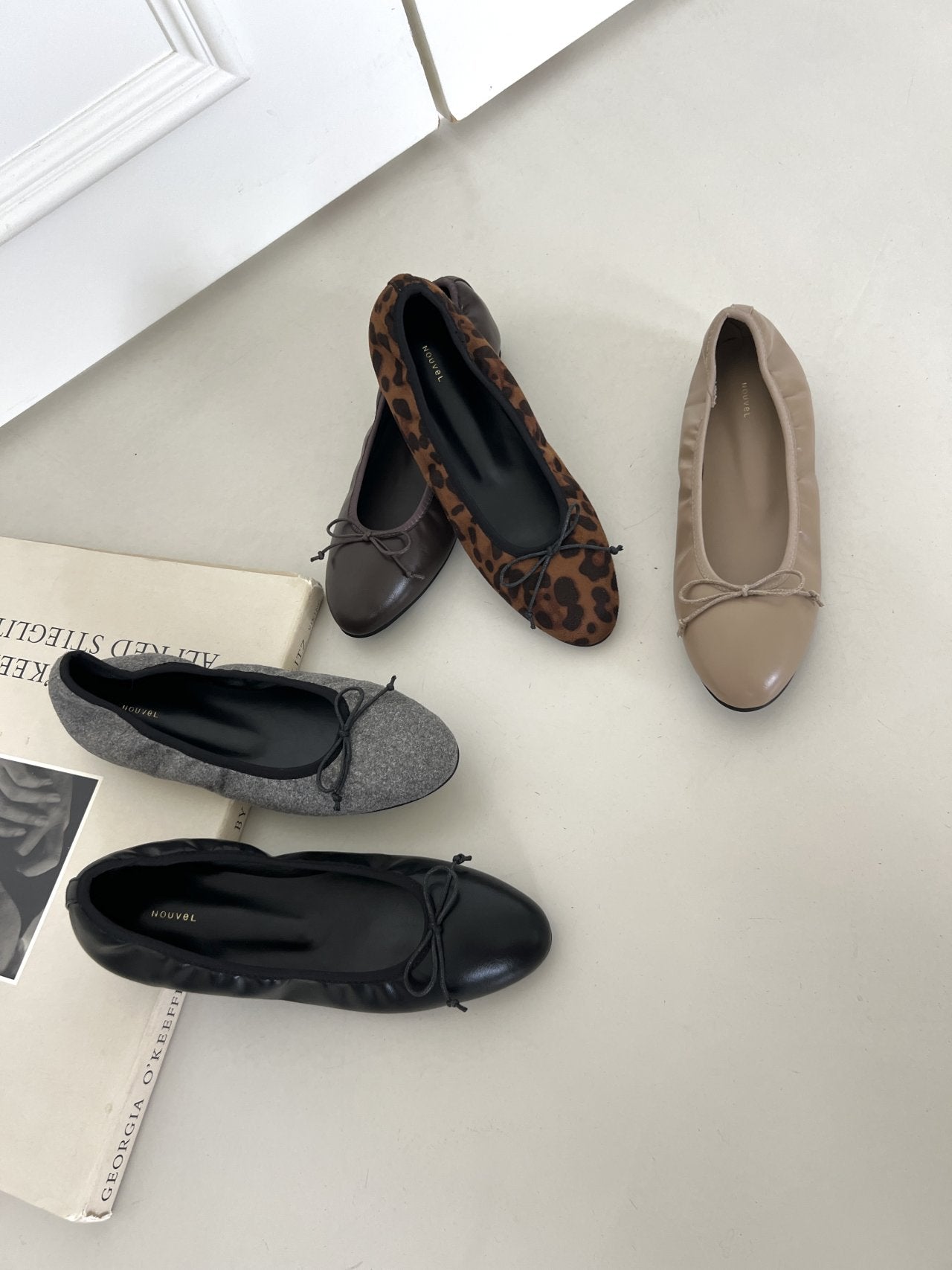 crumpled ribbon flat