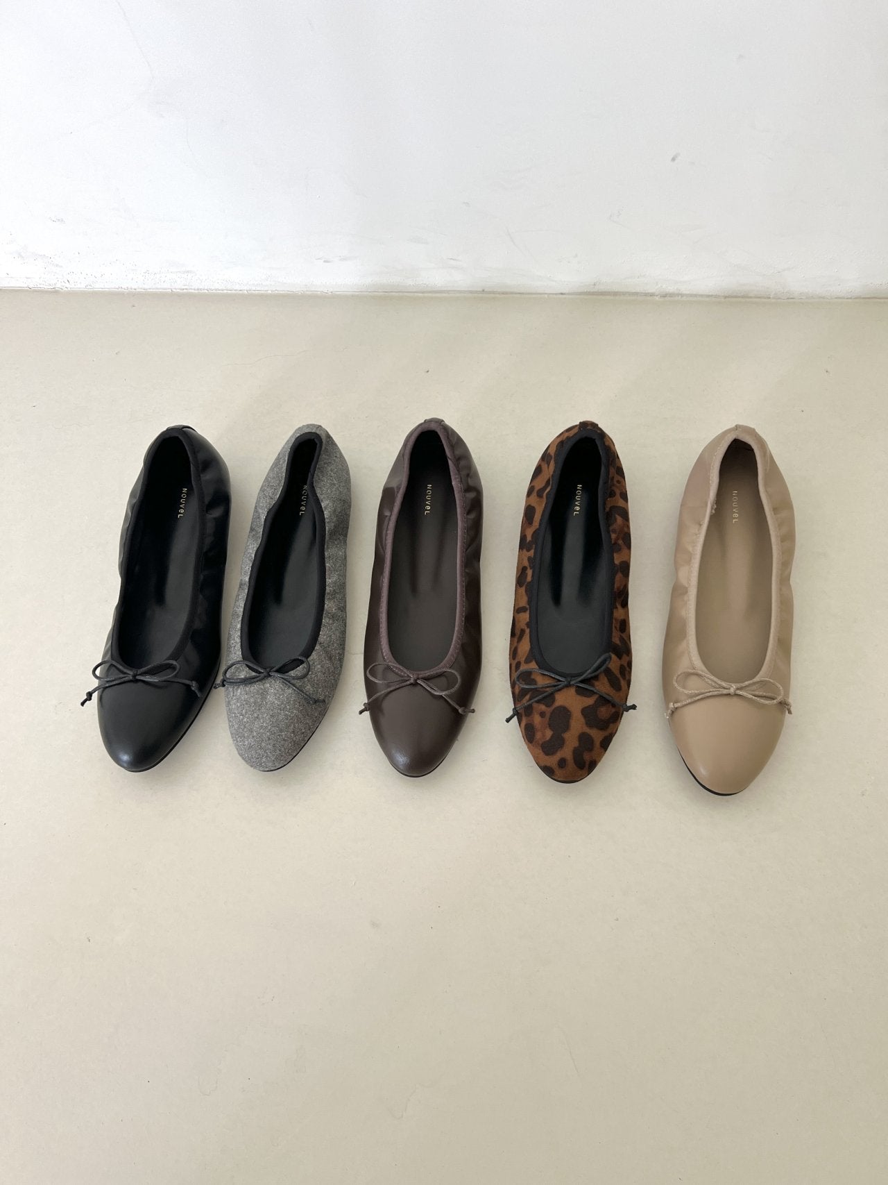 crumpled ribbon flat