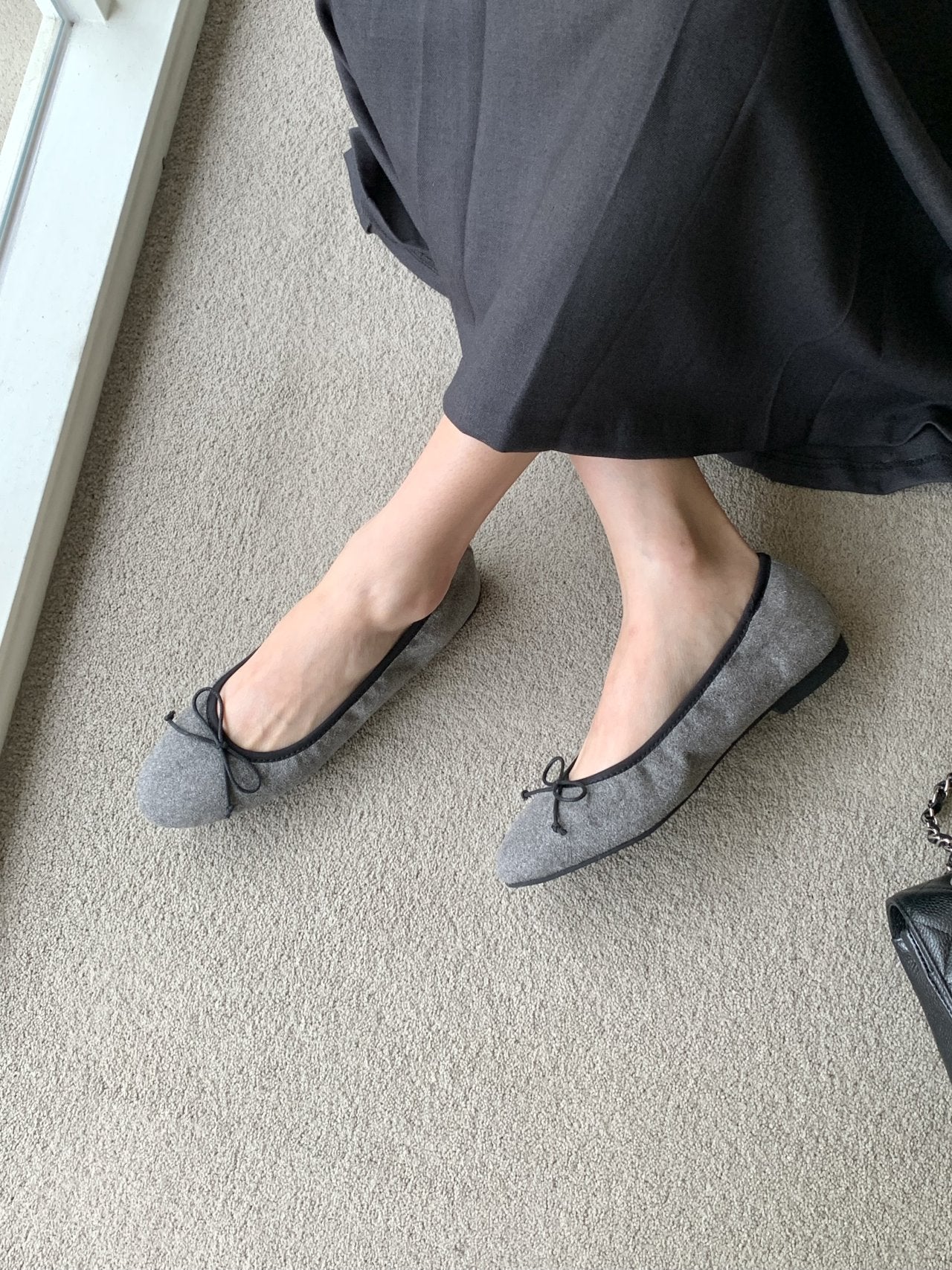 crumpled ribbon flat
