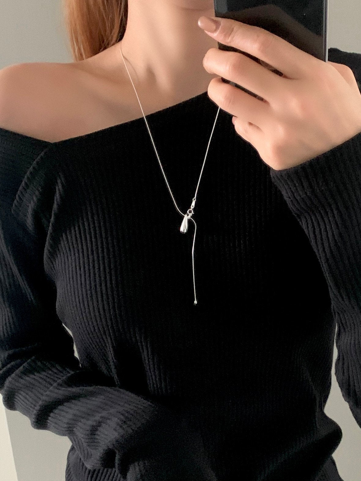 snake string water drop necklace