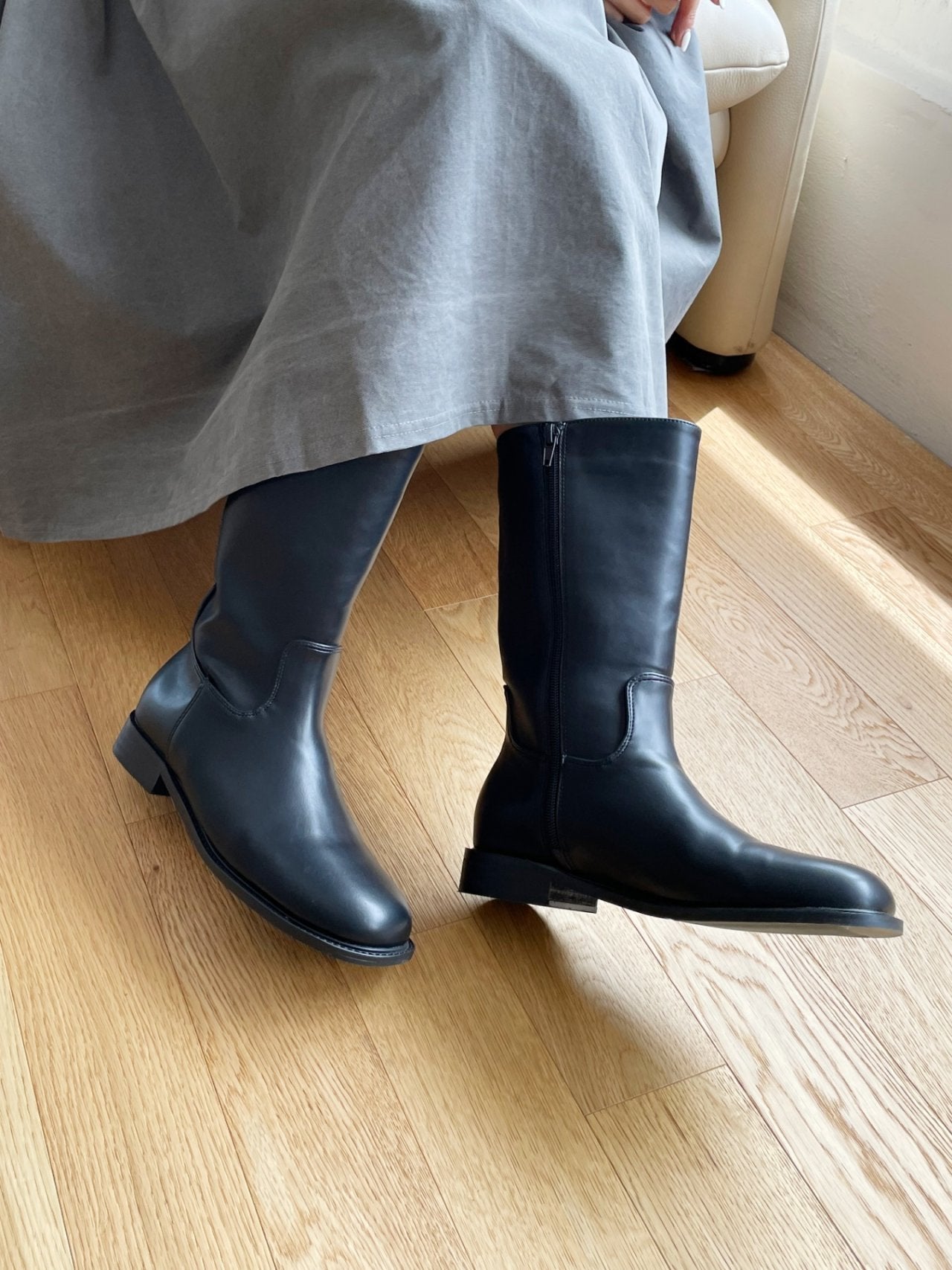 simple half flat boots