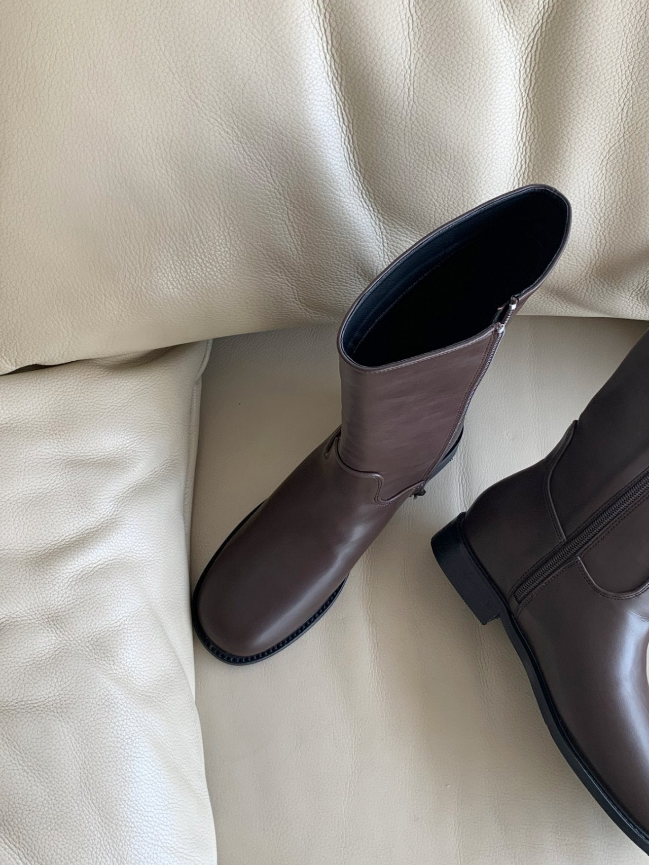 simple half flat boots
