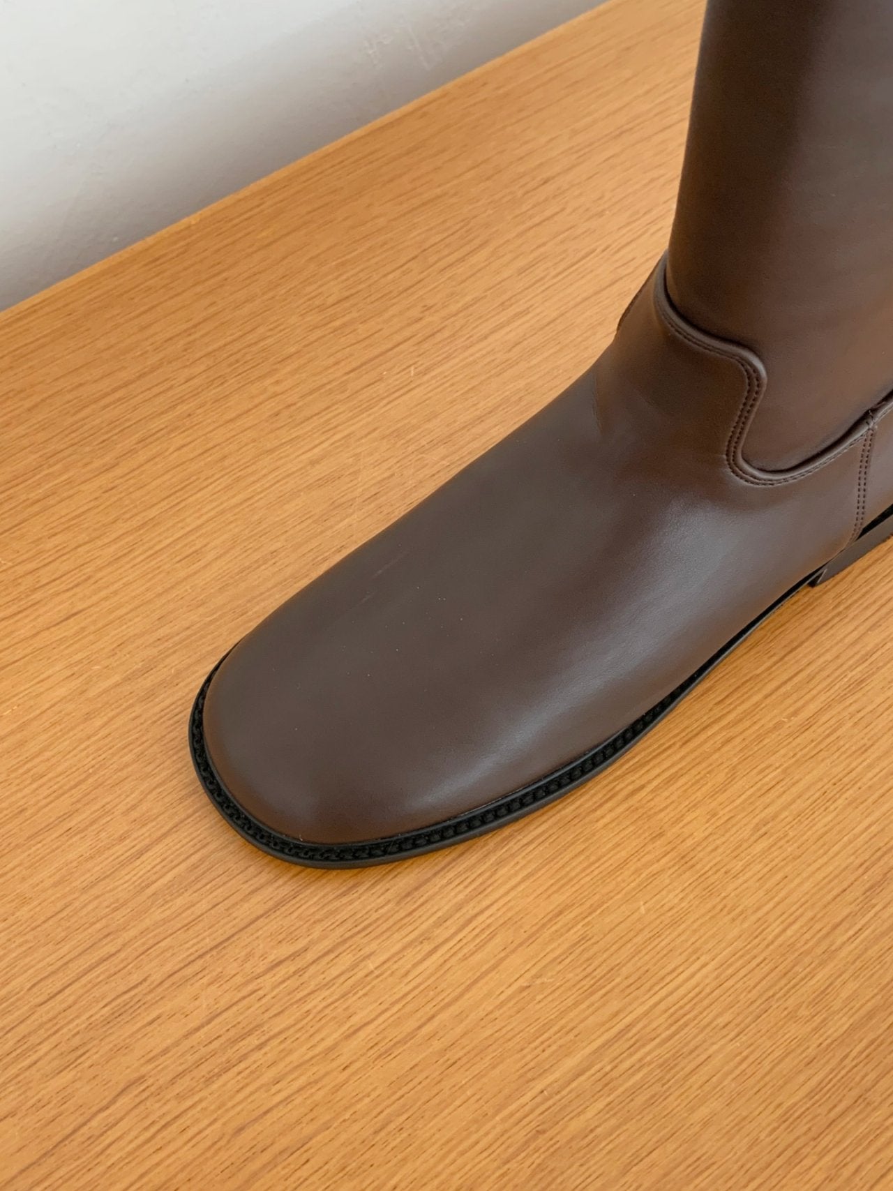 simple half flat boots