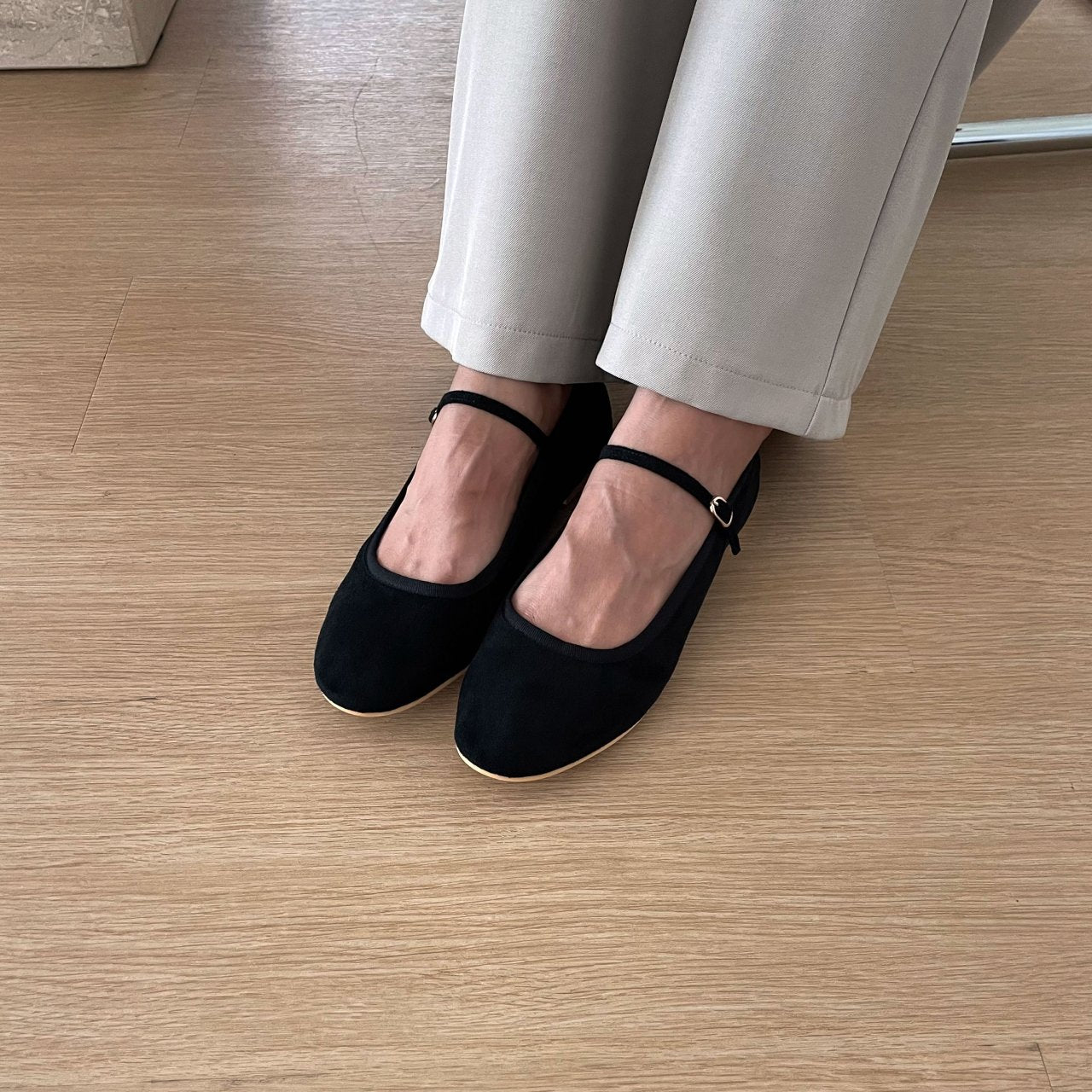 sol suede Flat