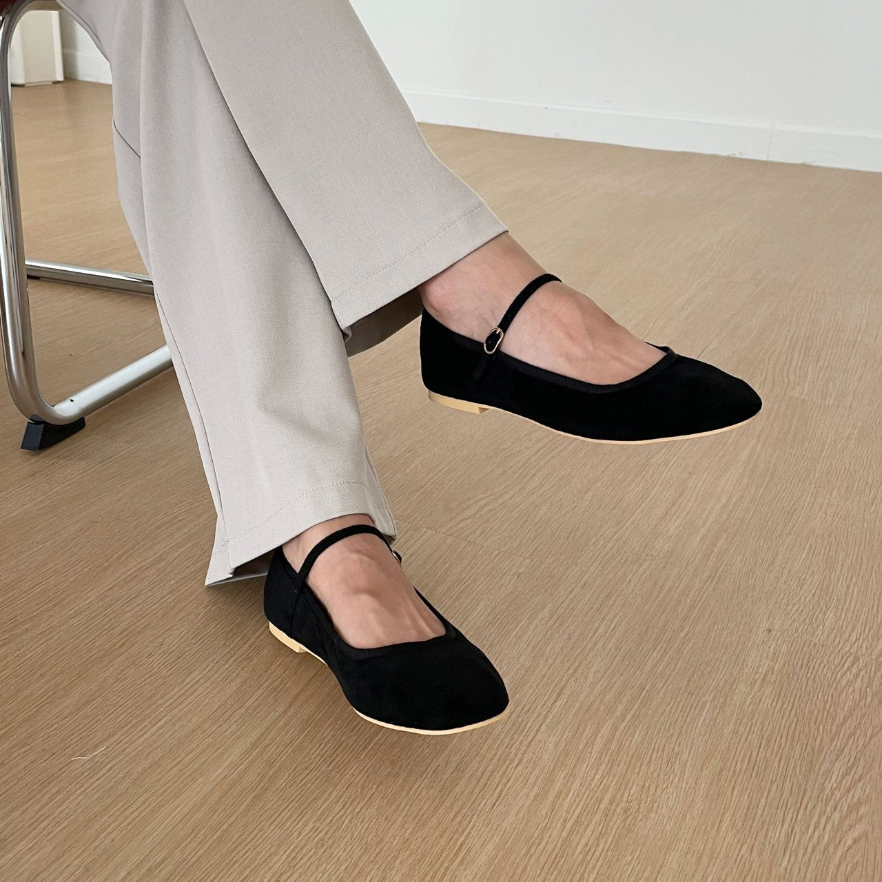 sol suede Flat
