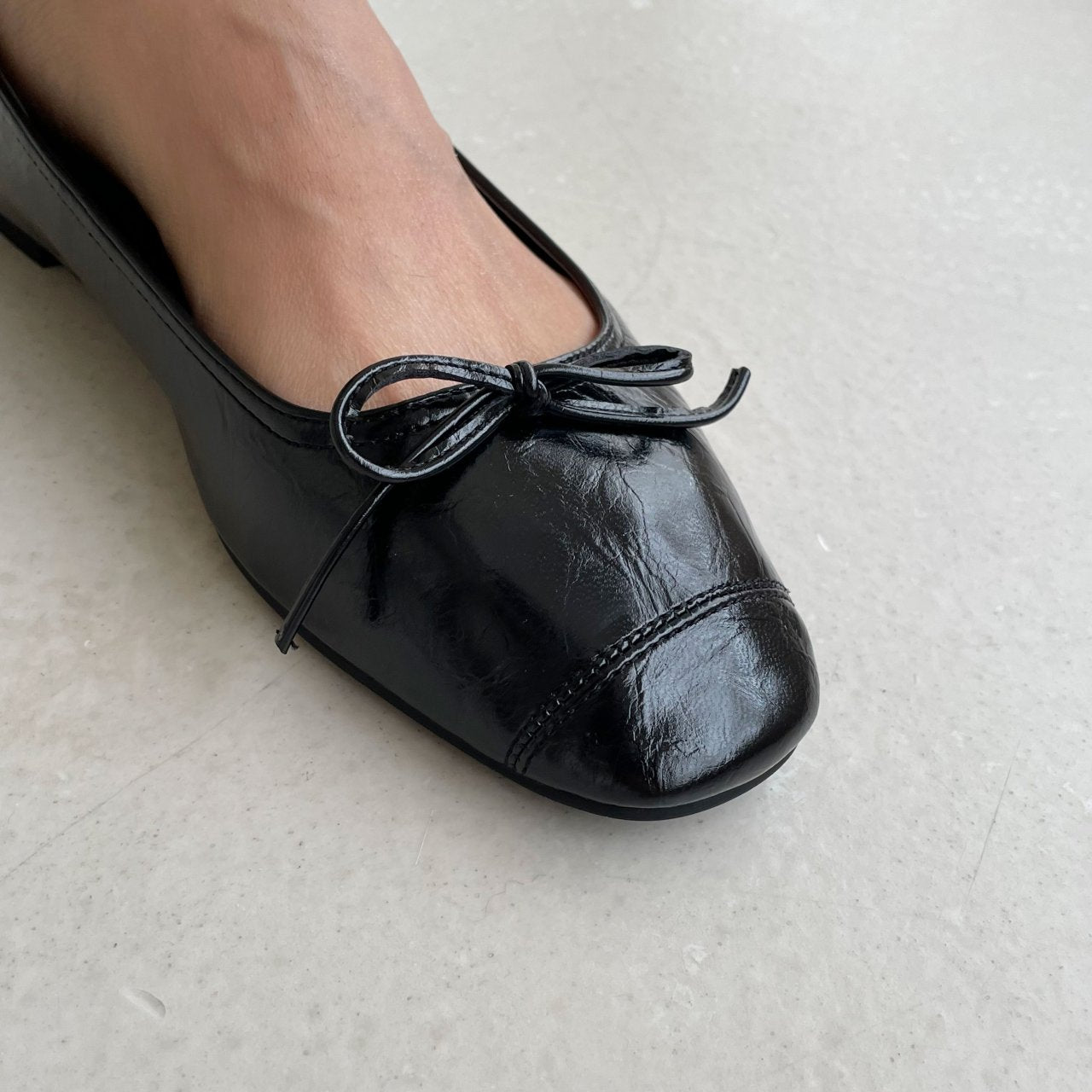 sol autumn ribbon flat