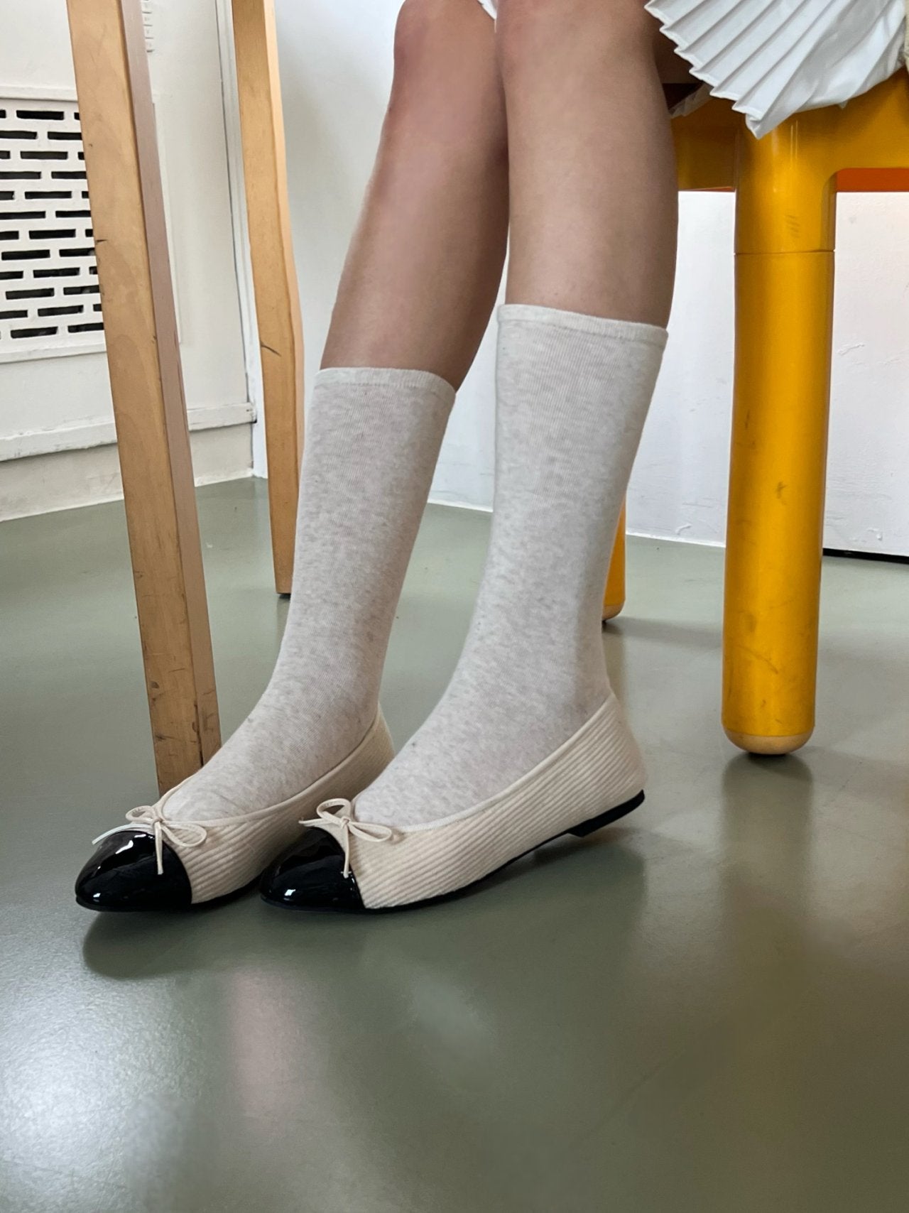Corduroy Ribbon Flat
