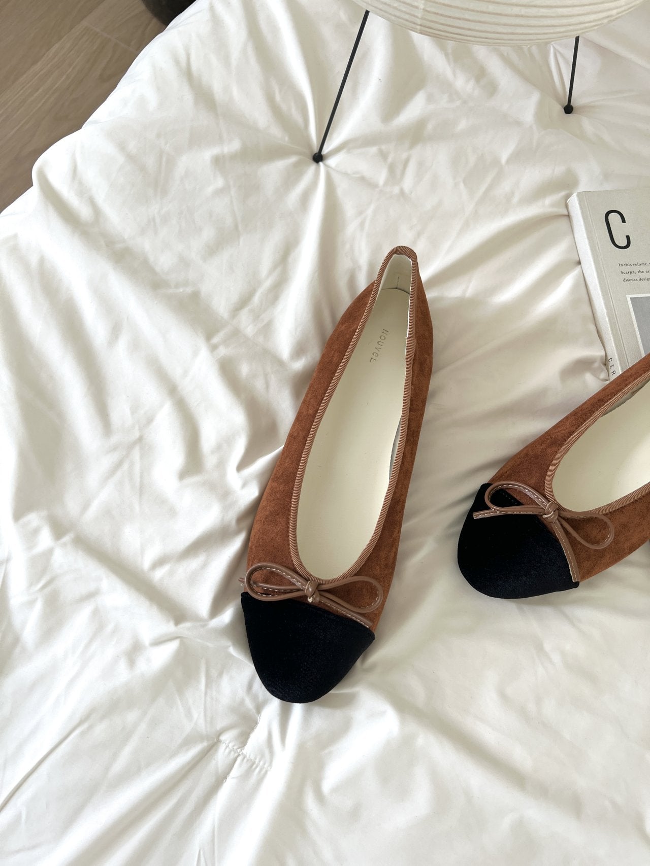 front velvet ribbon suede flat