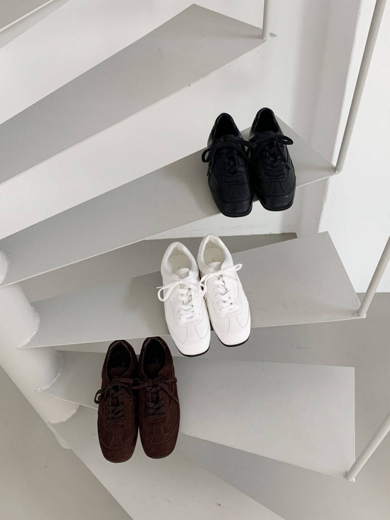 Daily Flat Sneakers