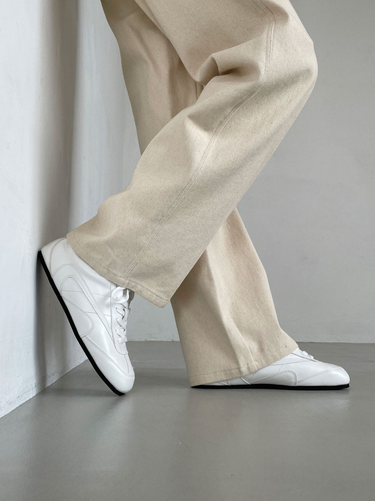 Daily Flat Sneakers