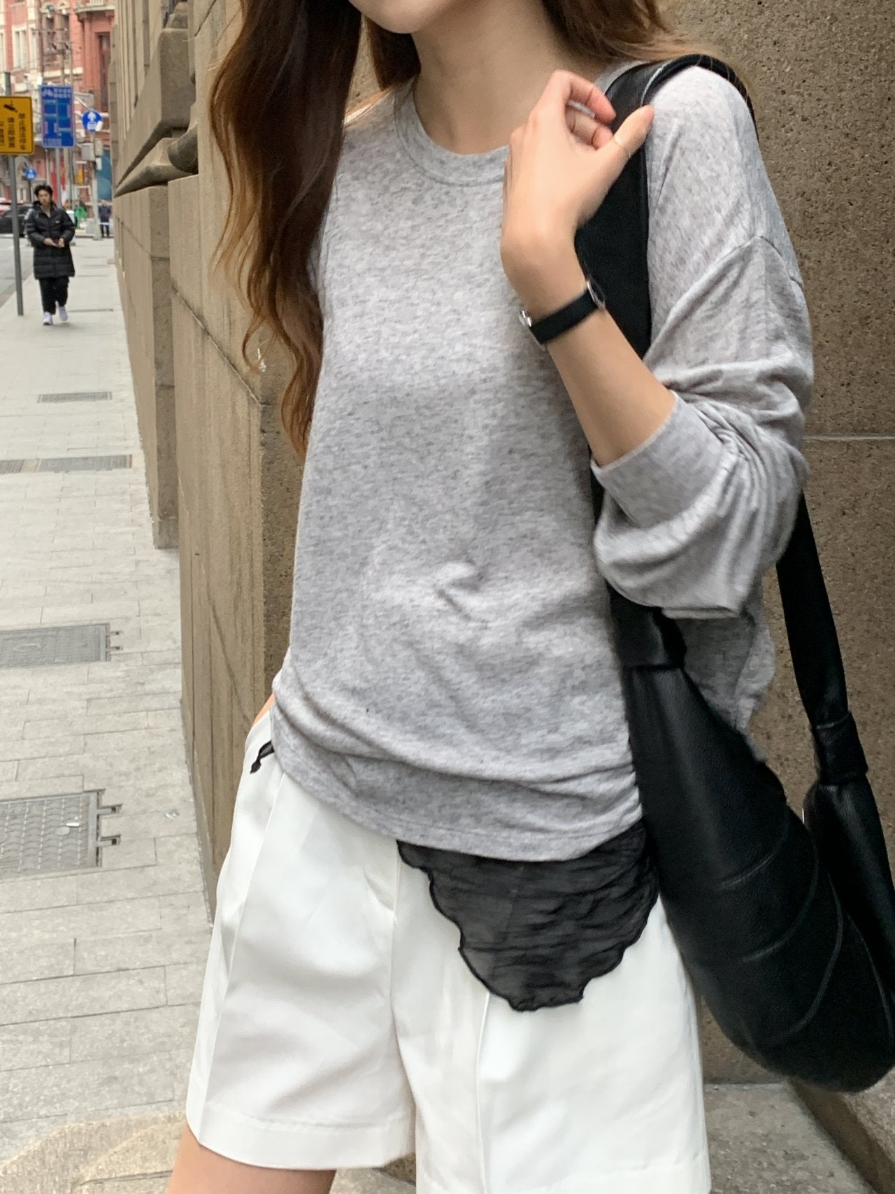 Naha pleats triangle scarf-2col