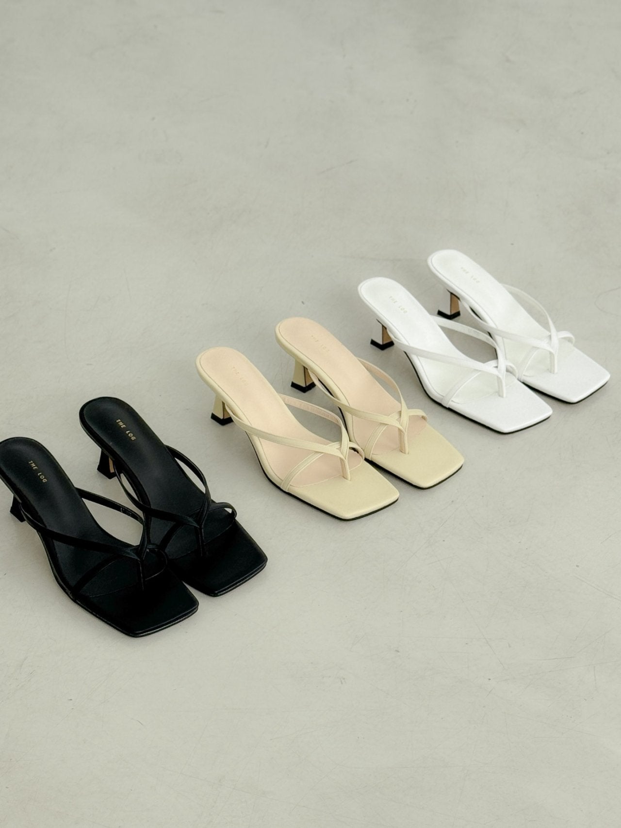 Square strap mule