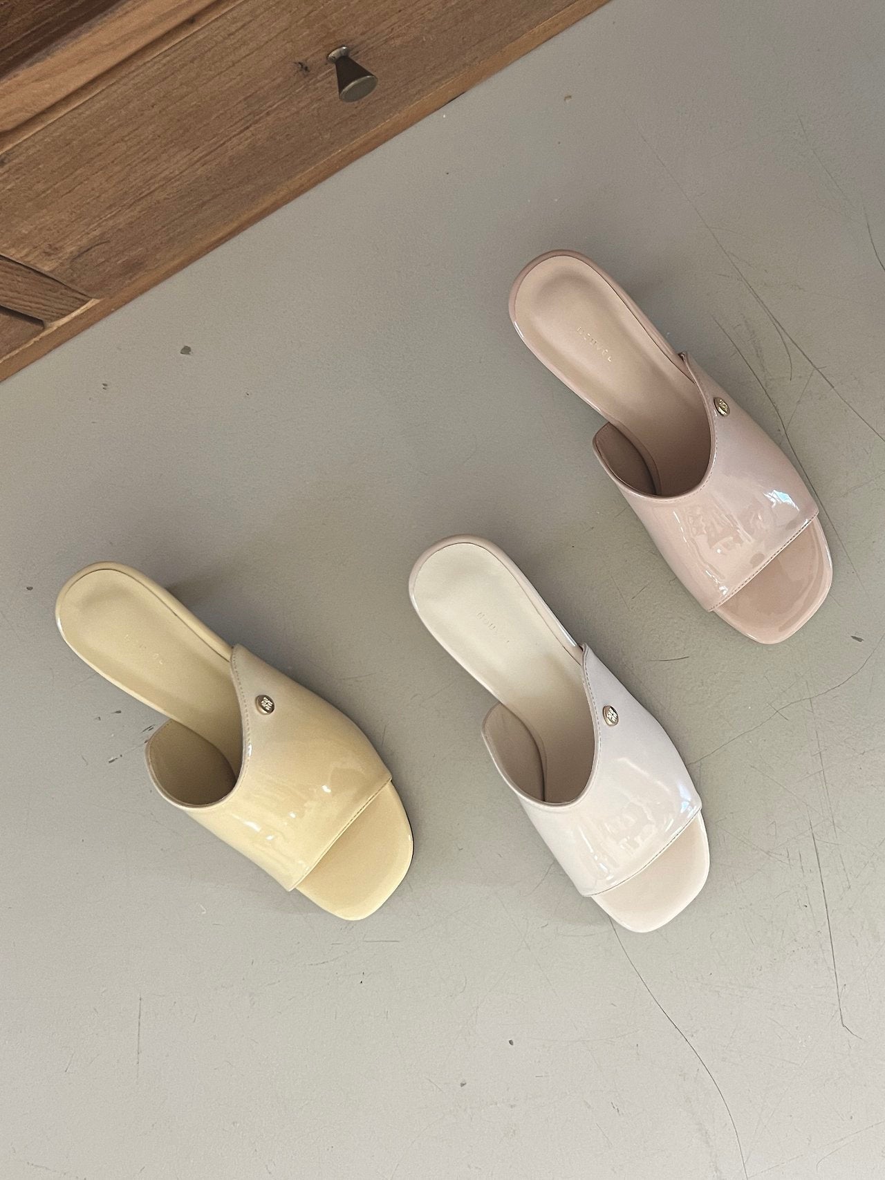 Anamel Mule Slippers