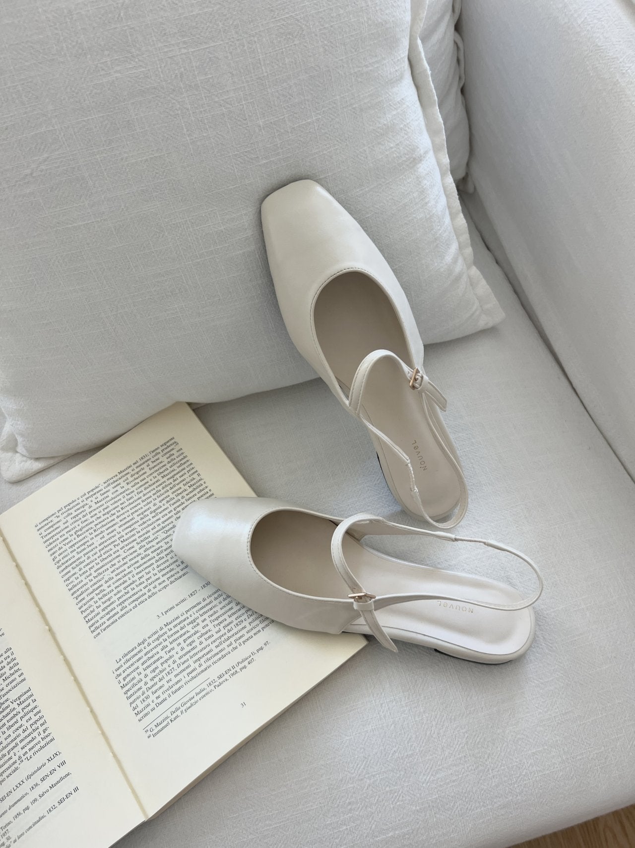 Mary Jane Slingback