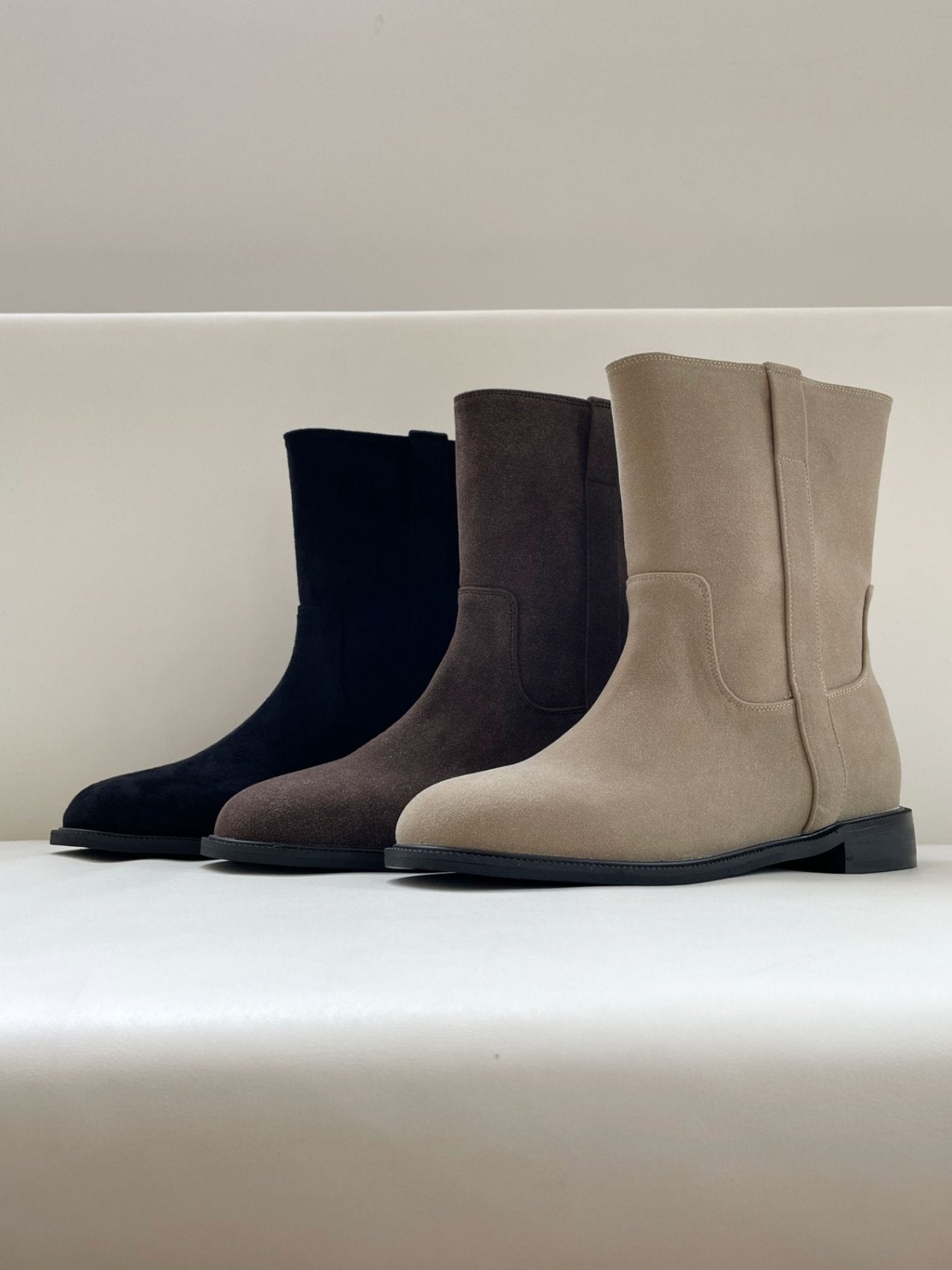 Daily Suede Middle Boots