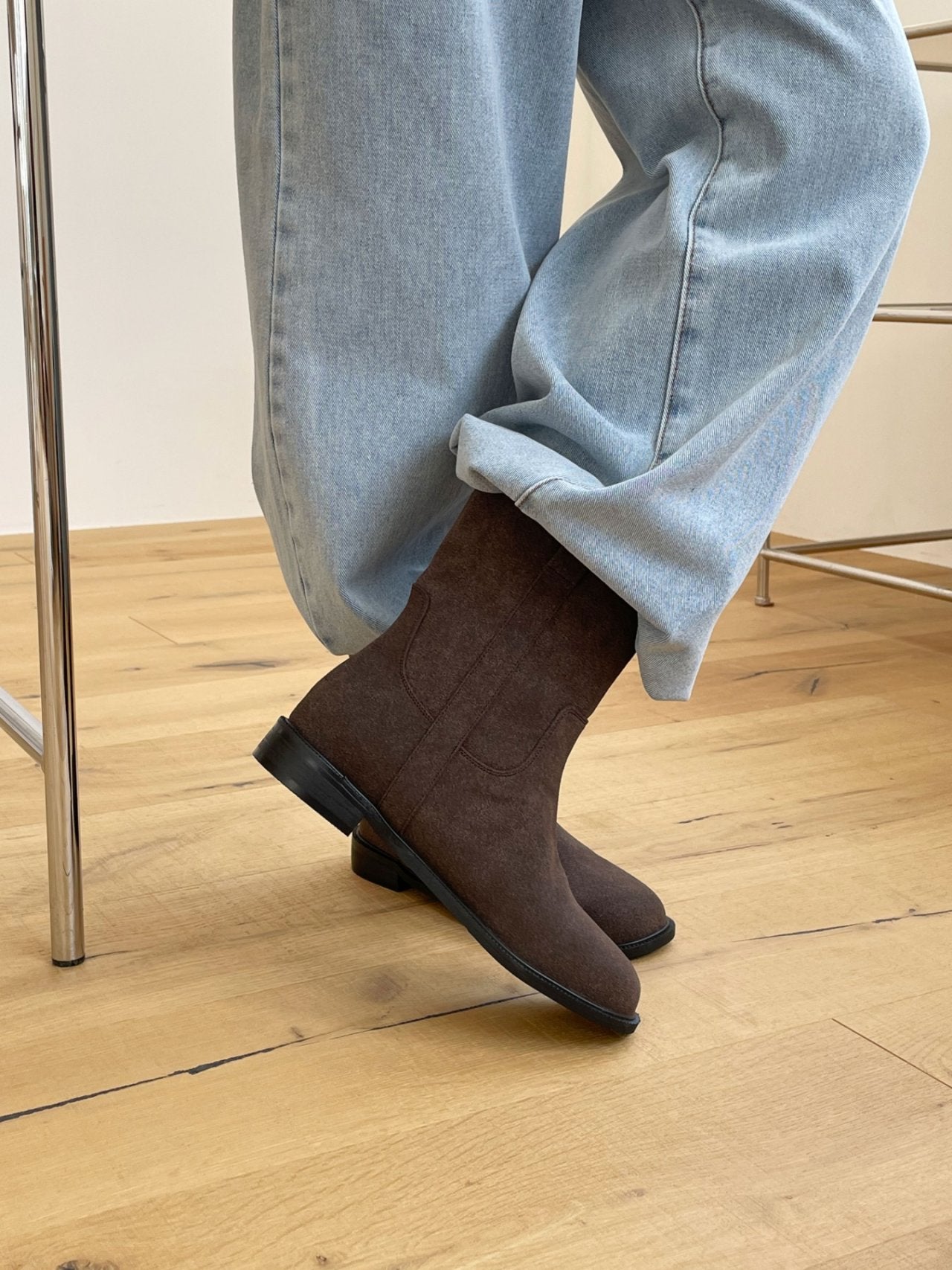 Daily Suede Middle Boots