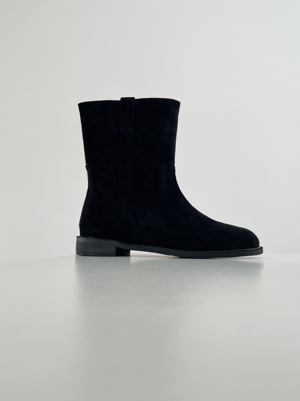 Daily Suede Middle Boots