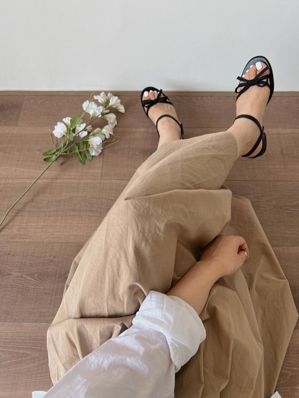 Simple ribbon tape knot sandals & mules-2 type