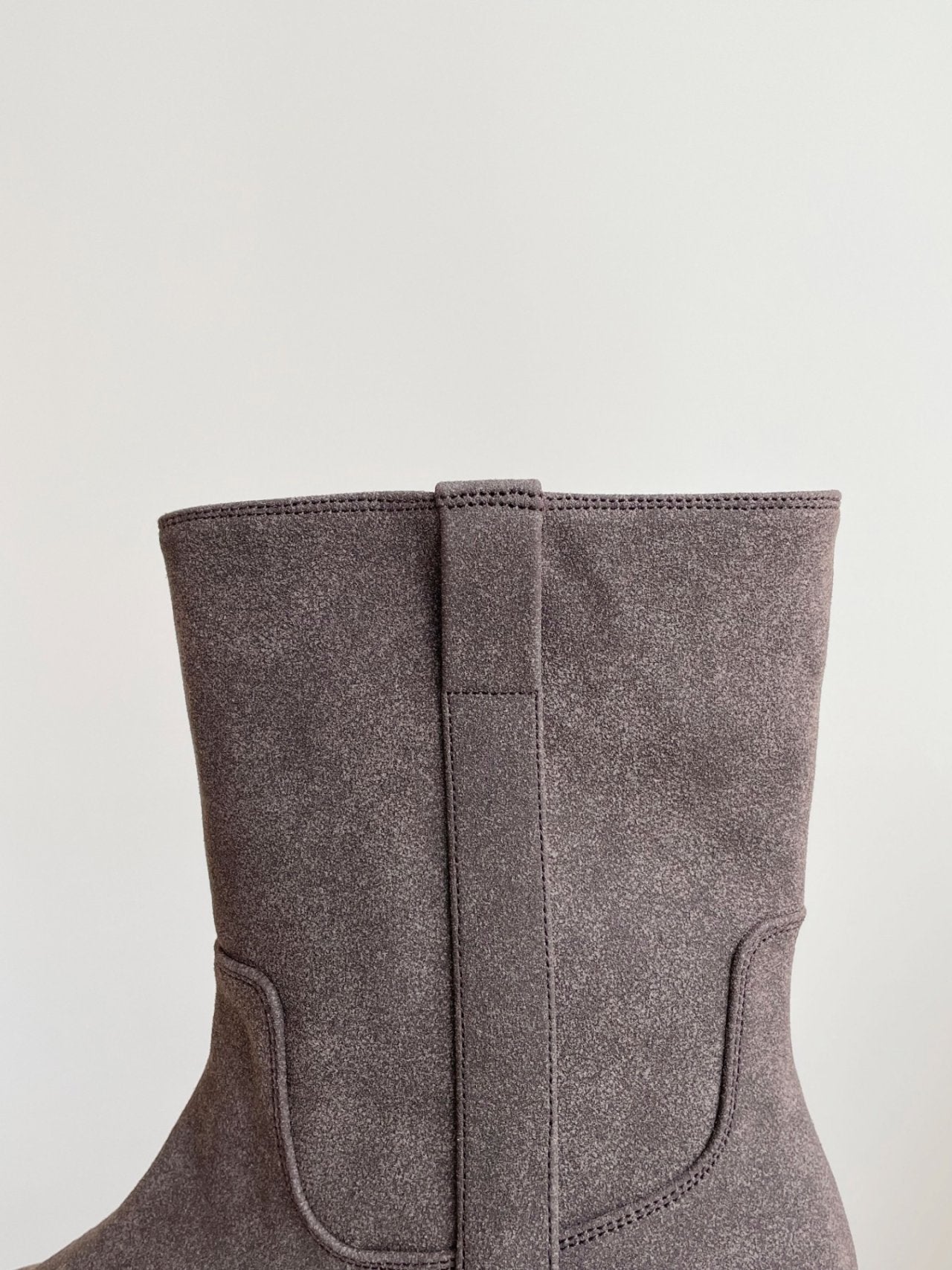 Daily Suede Middle Boots