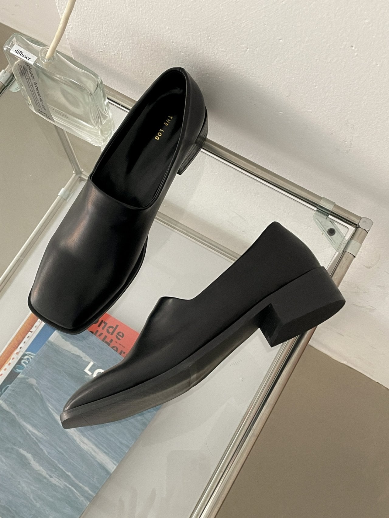 Basic simple loafer