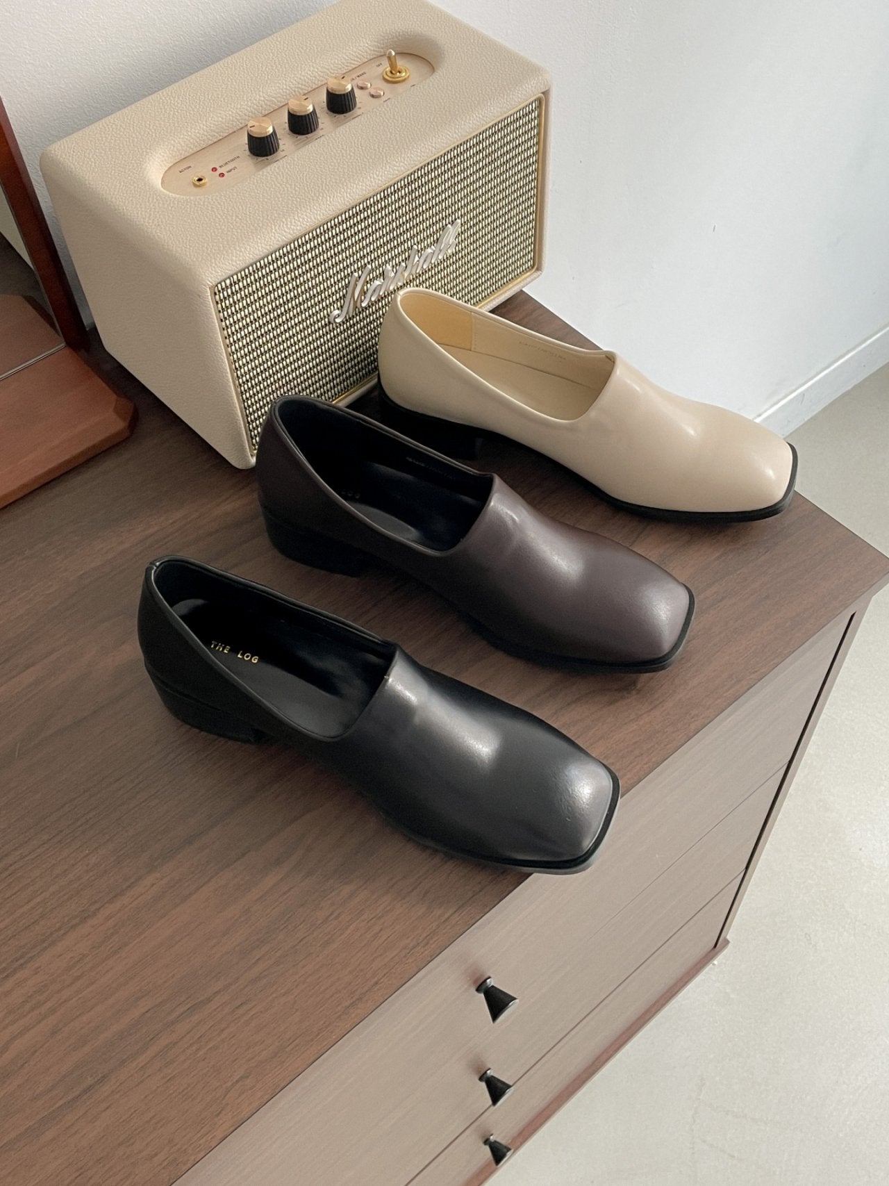 Basic simple loafer