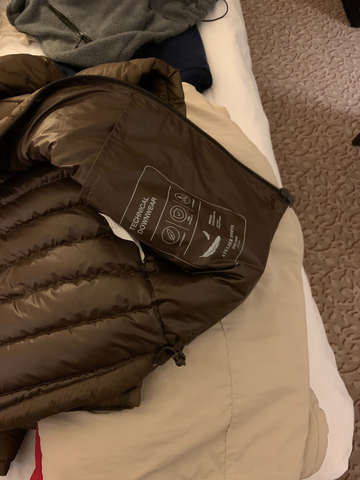 sheer shell down jacket-4col