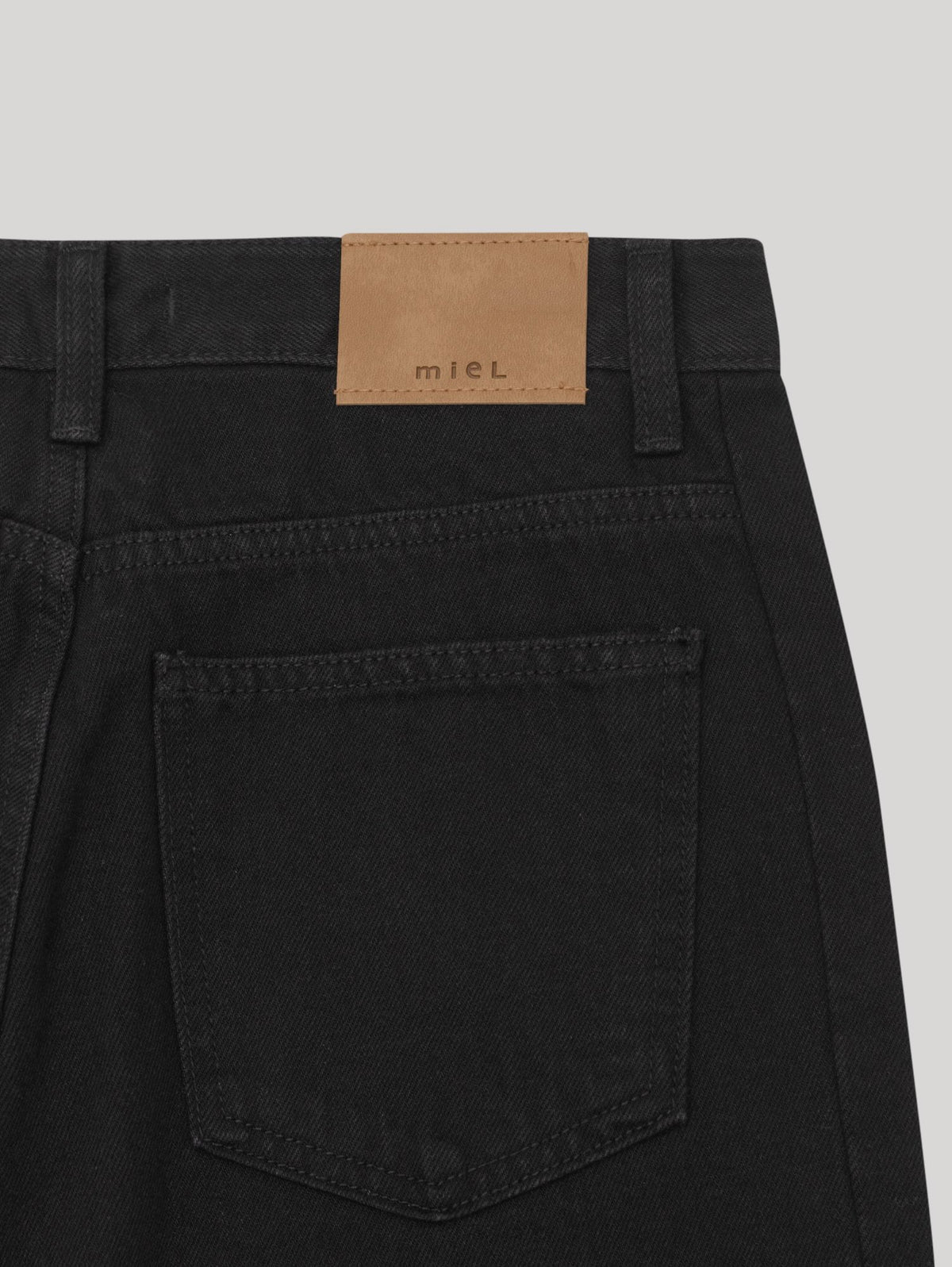 ️ 157 dade cut-out denim