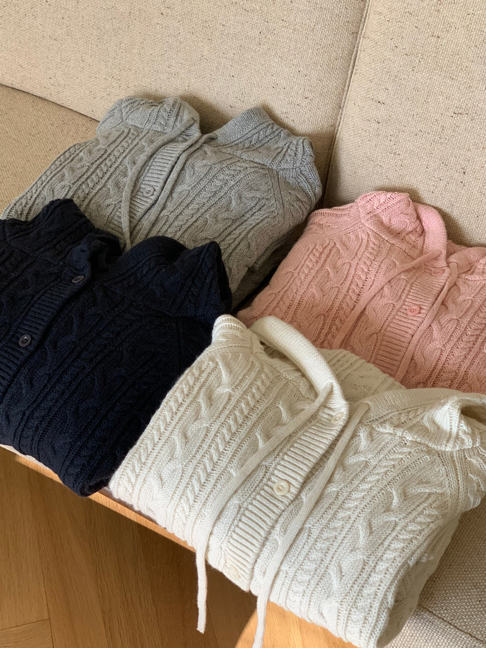 mona hood cardigan-3col