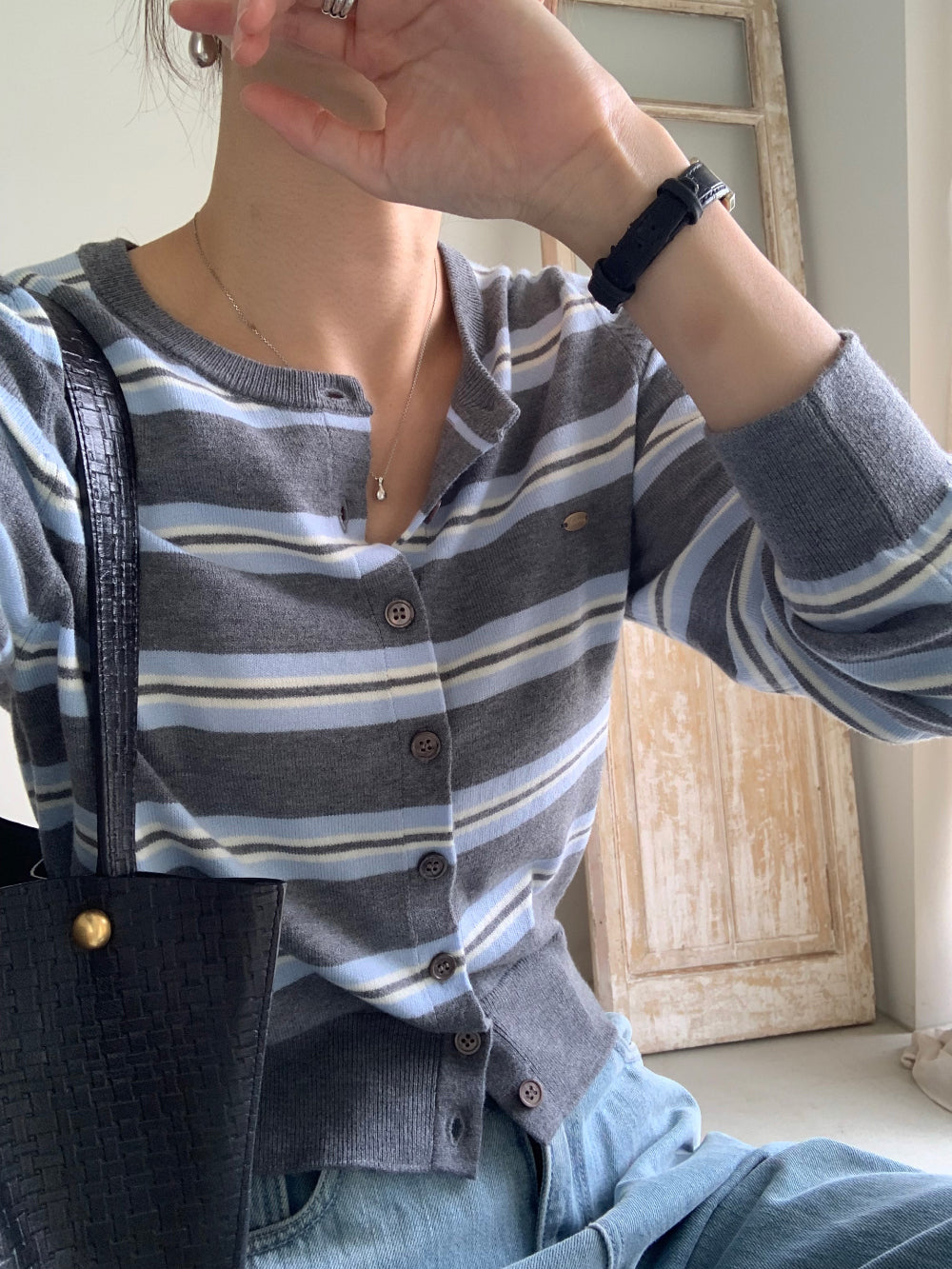 motion s.t cardigan-2col
