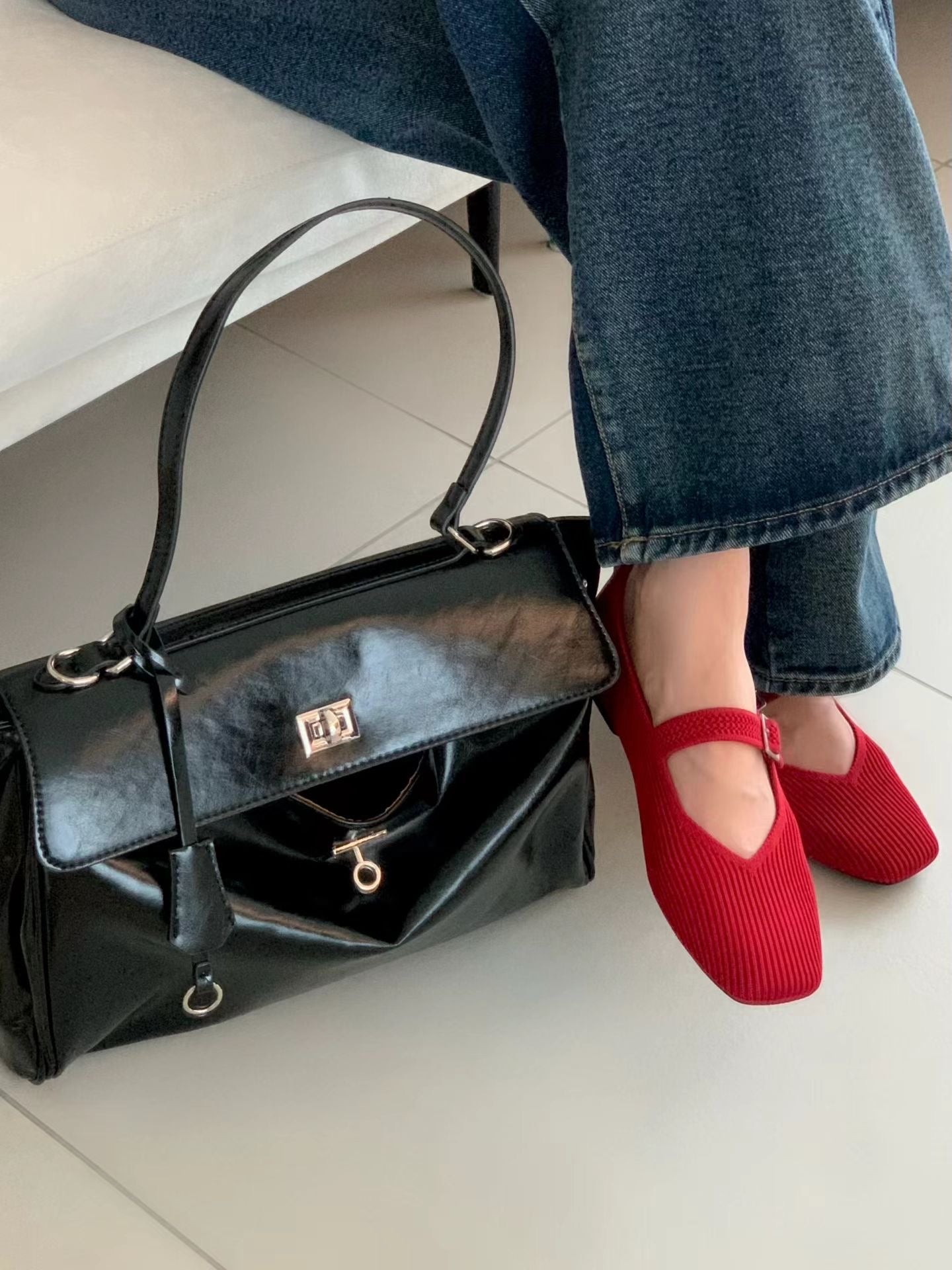 black square shoulder bag