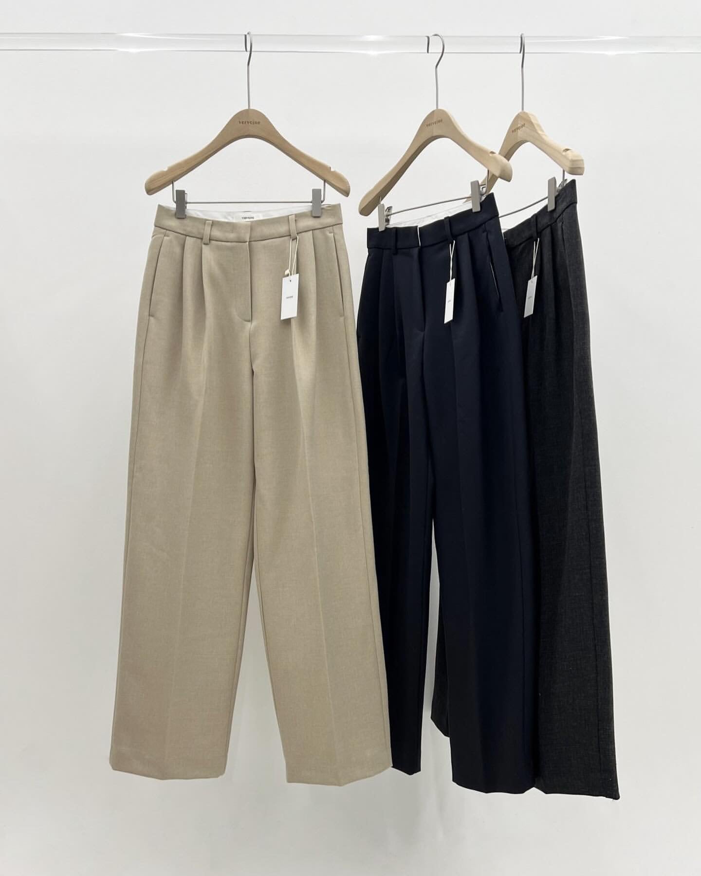 Flow two pintuck slacks-3col