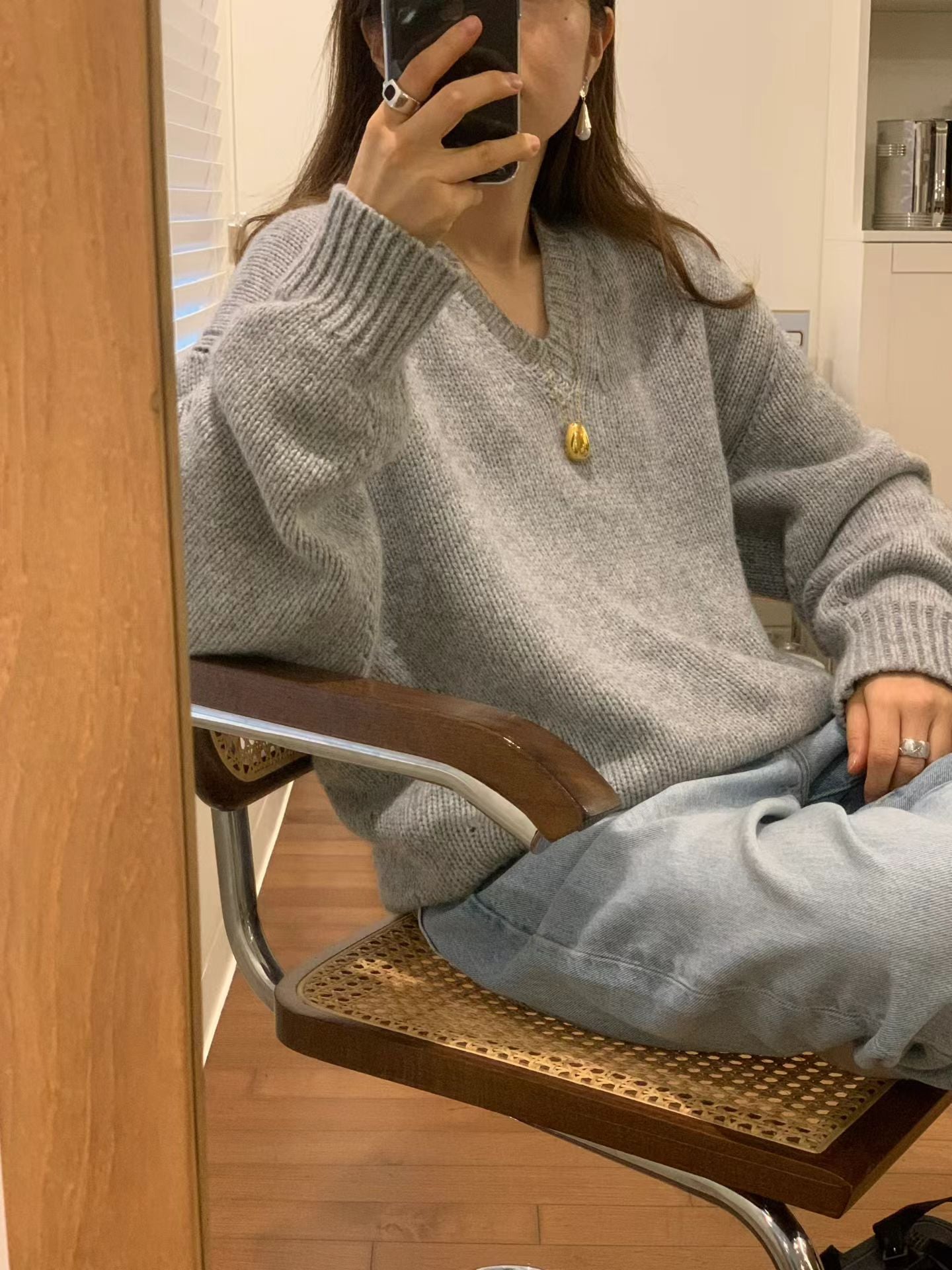 Ounce ron v neck knit-2col