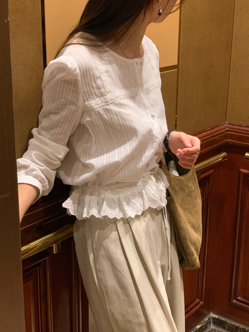 Chiu blouse