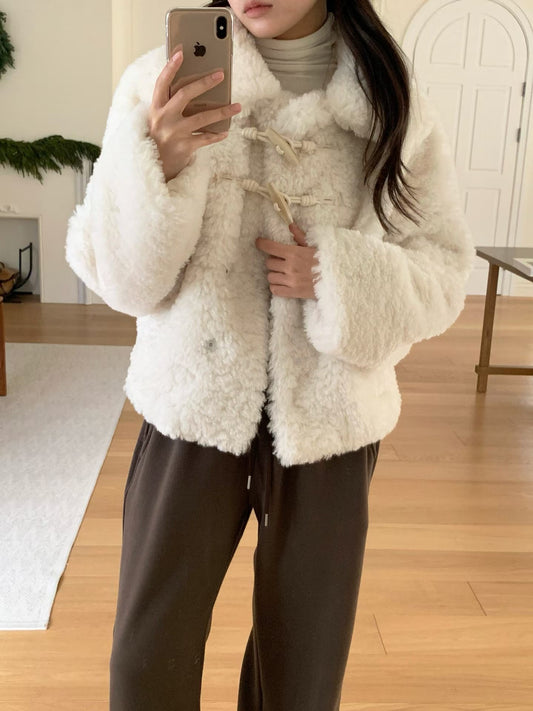 dear fur jacket-2col