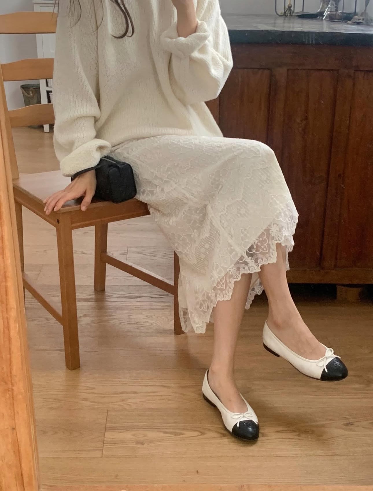 liter venice lace skirt