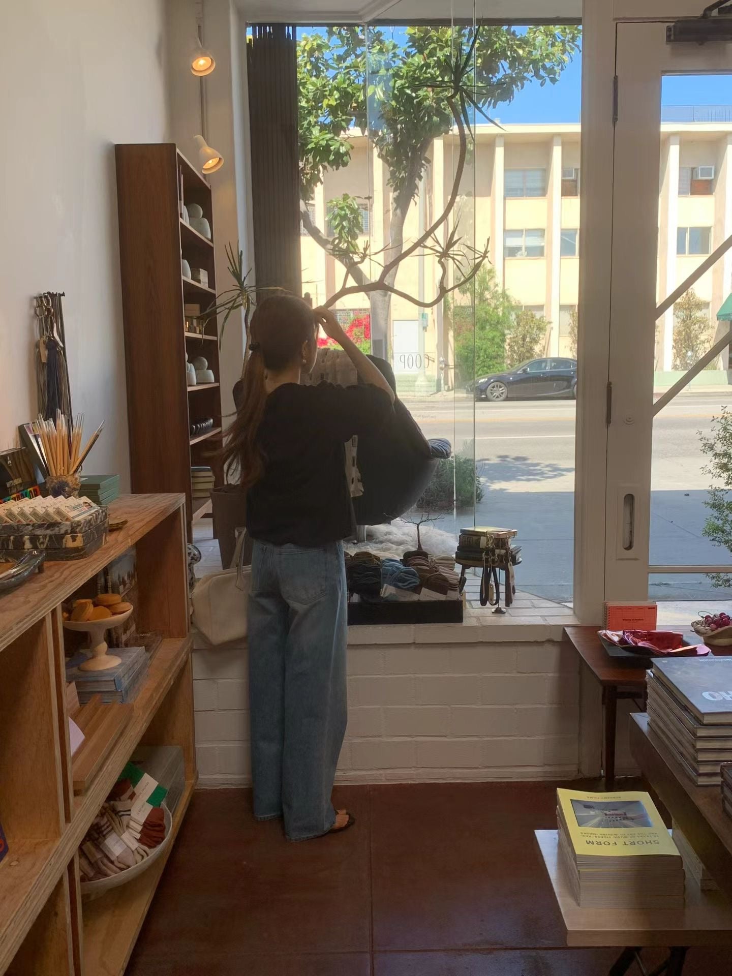 Ounce blanc pintuck blouse-2col