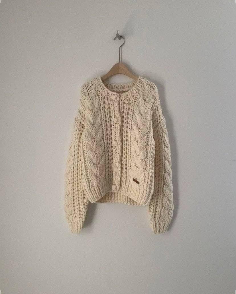 handmade cardigan-2col