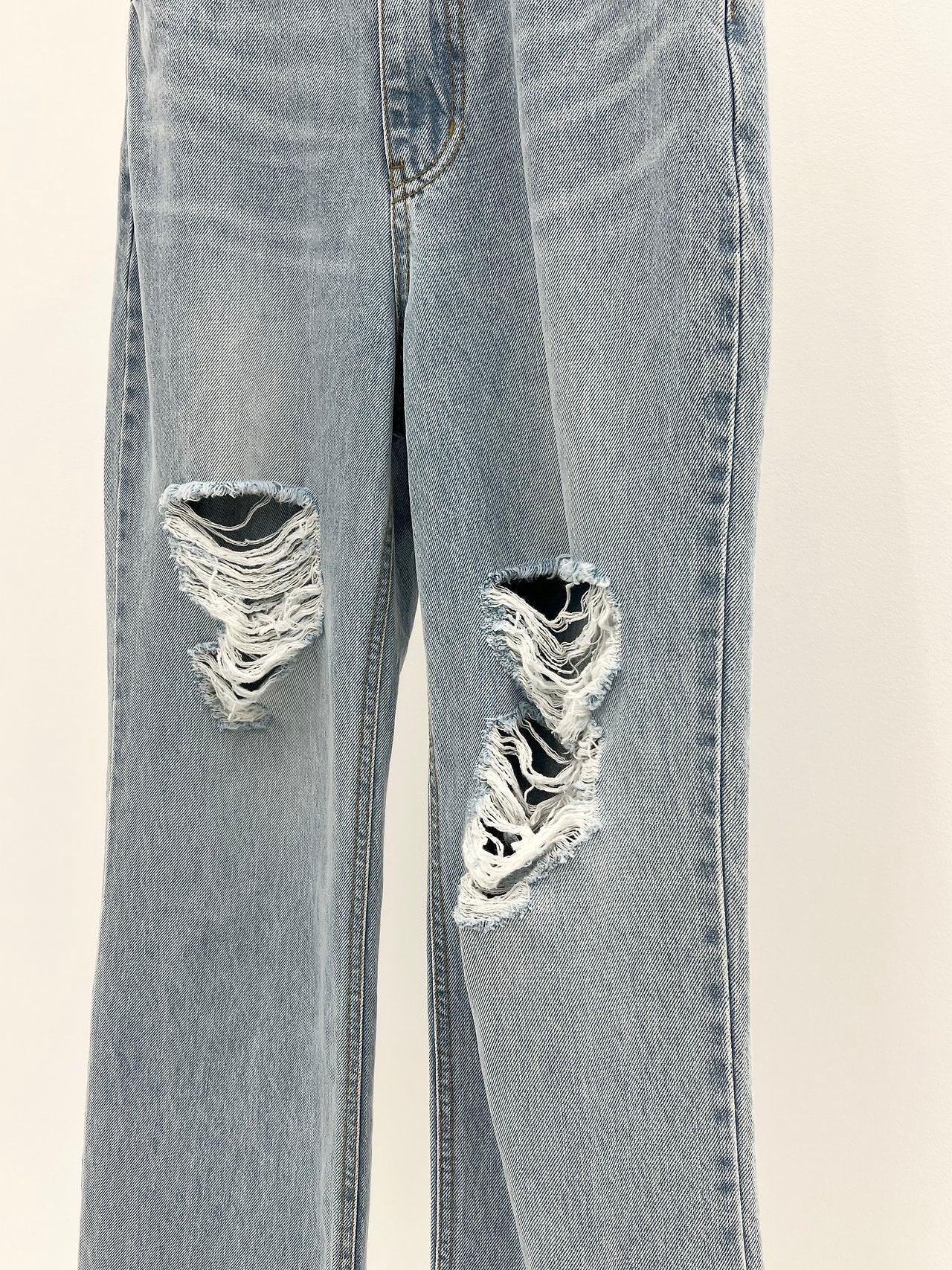 Mood straight damage denim
