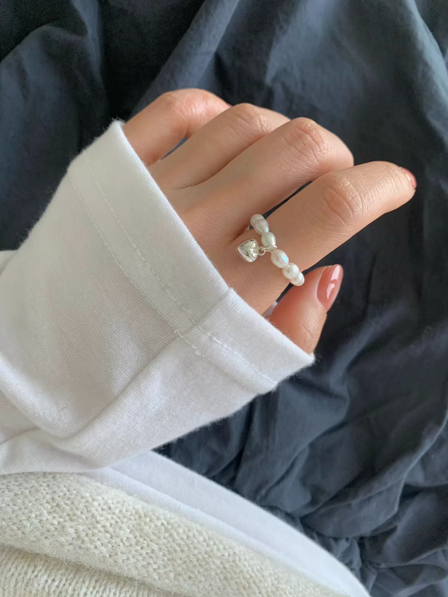 Heart pearl ring