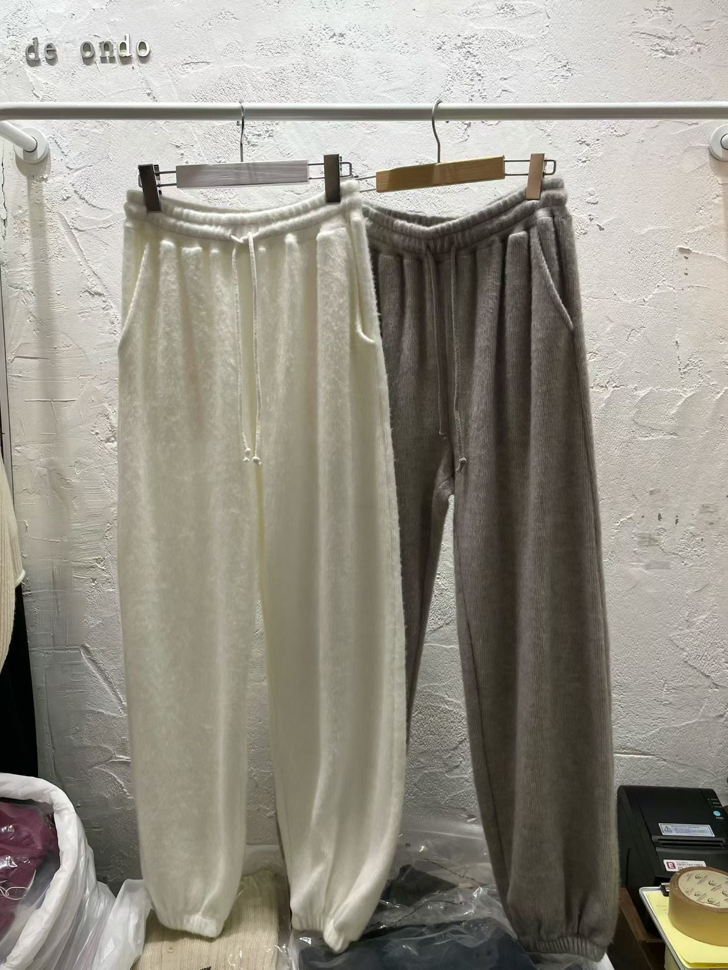 deondo brush sweatpants