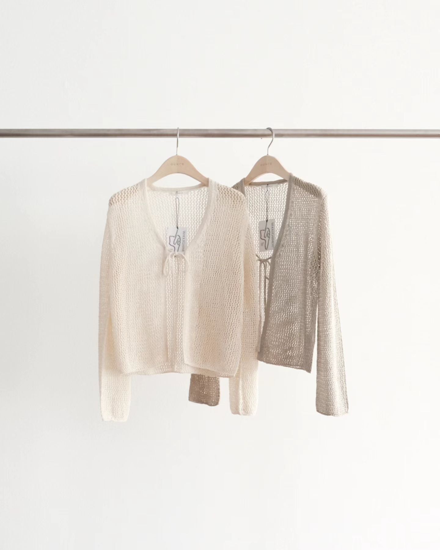 Ounce paper punching cardigan-2col