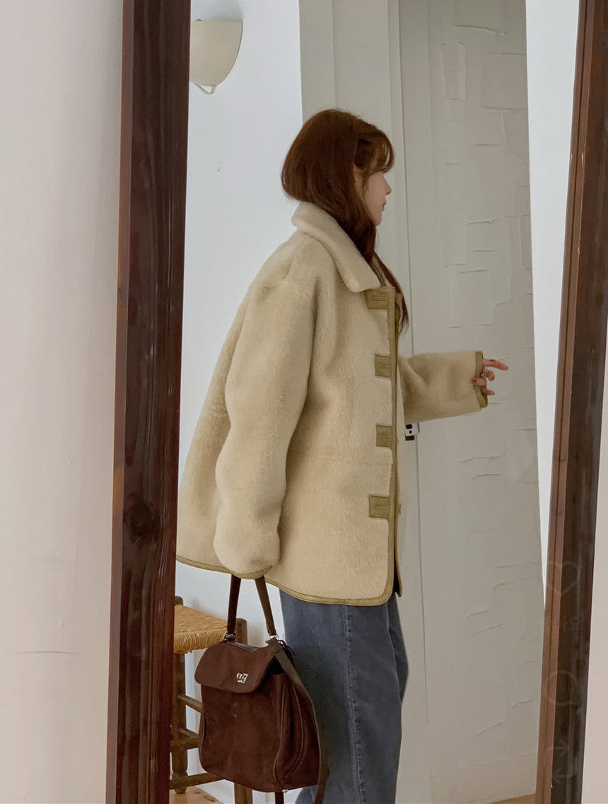 must reversible mustang-2col