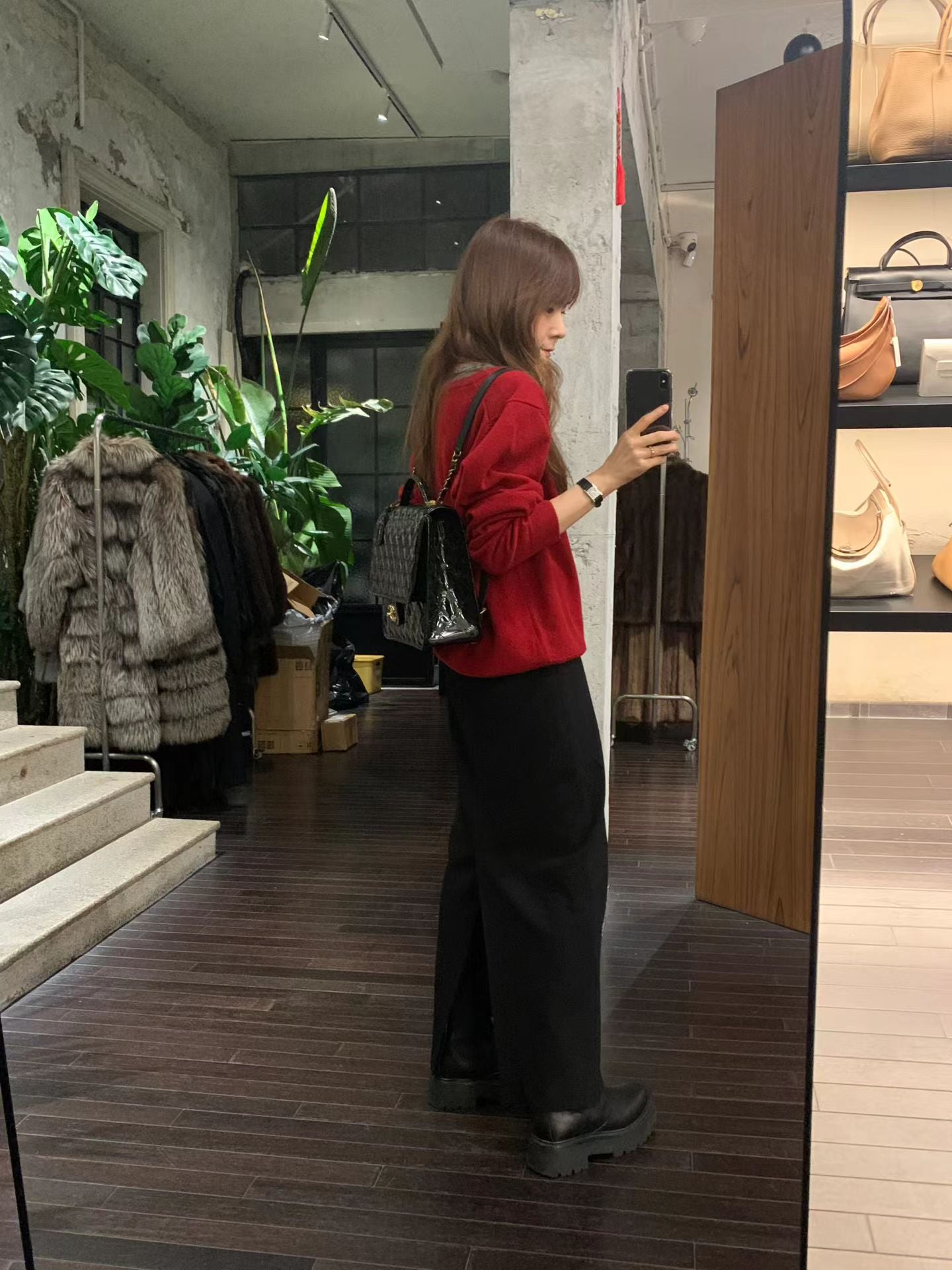 Ounce lage deep V-neck knit-3col